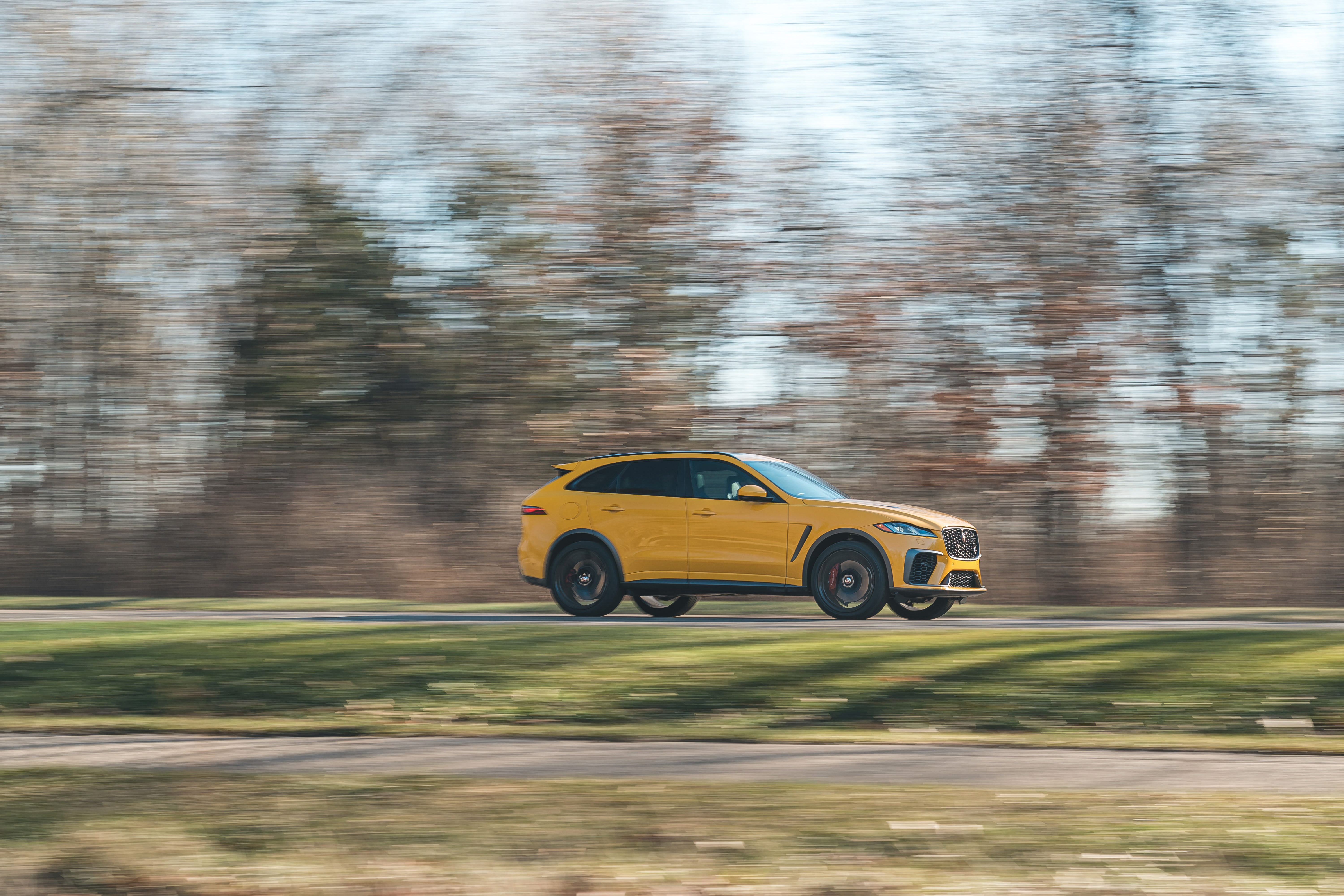 F-Pace SVR