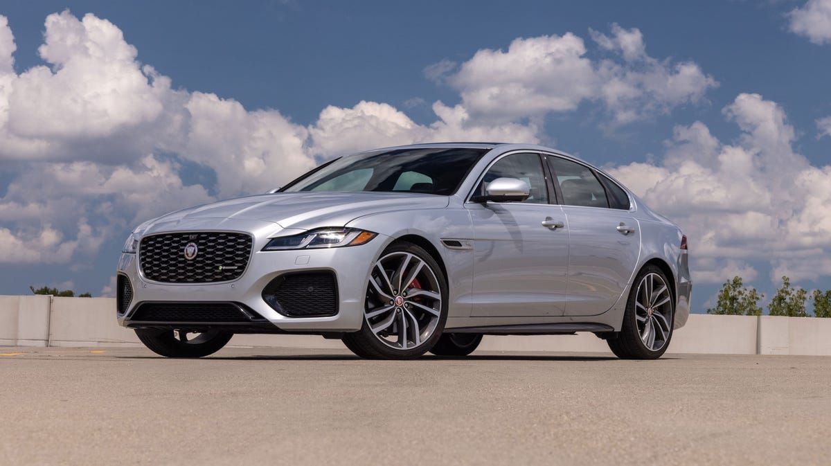 Jaguar XF