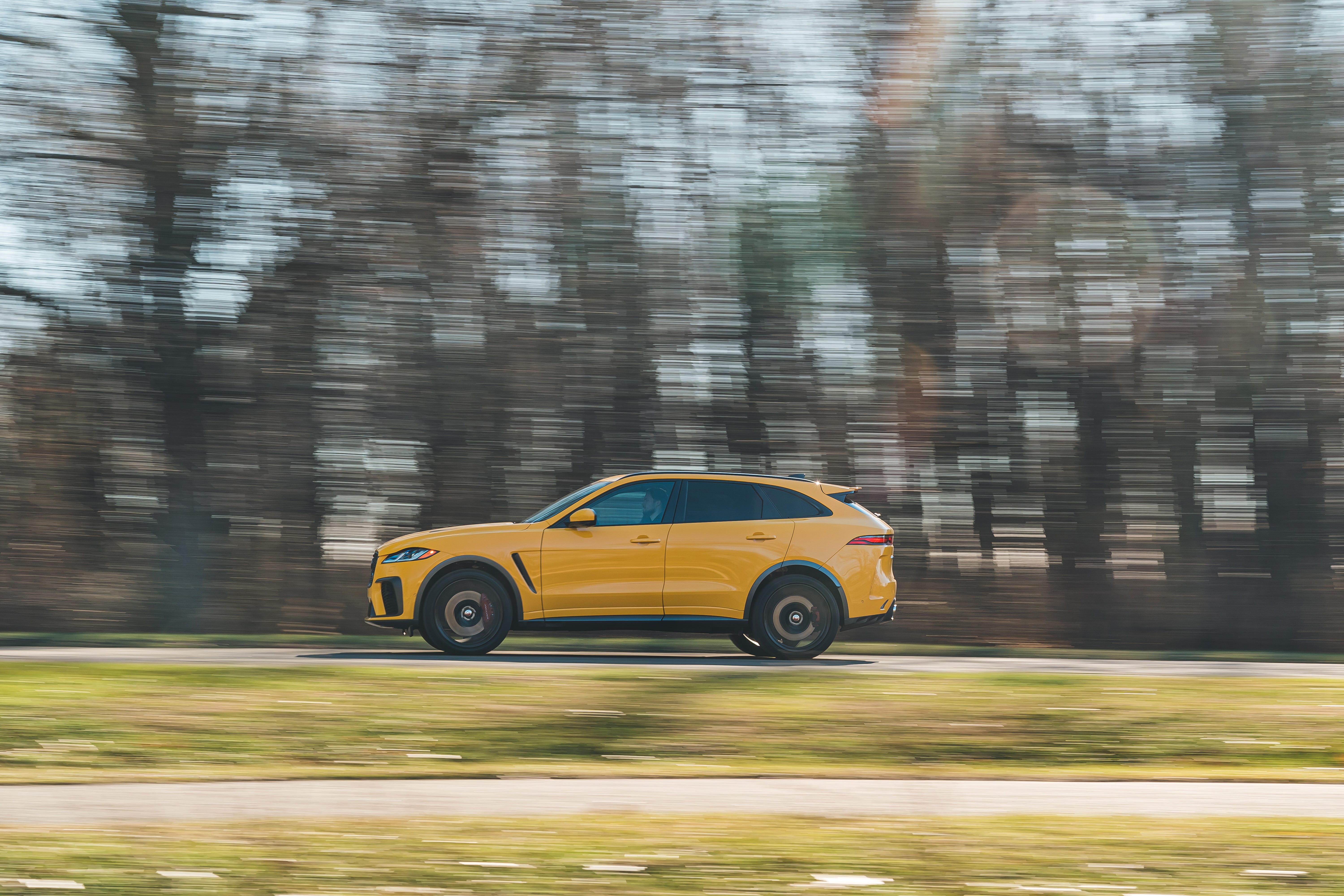 F-Pace SVR