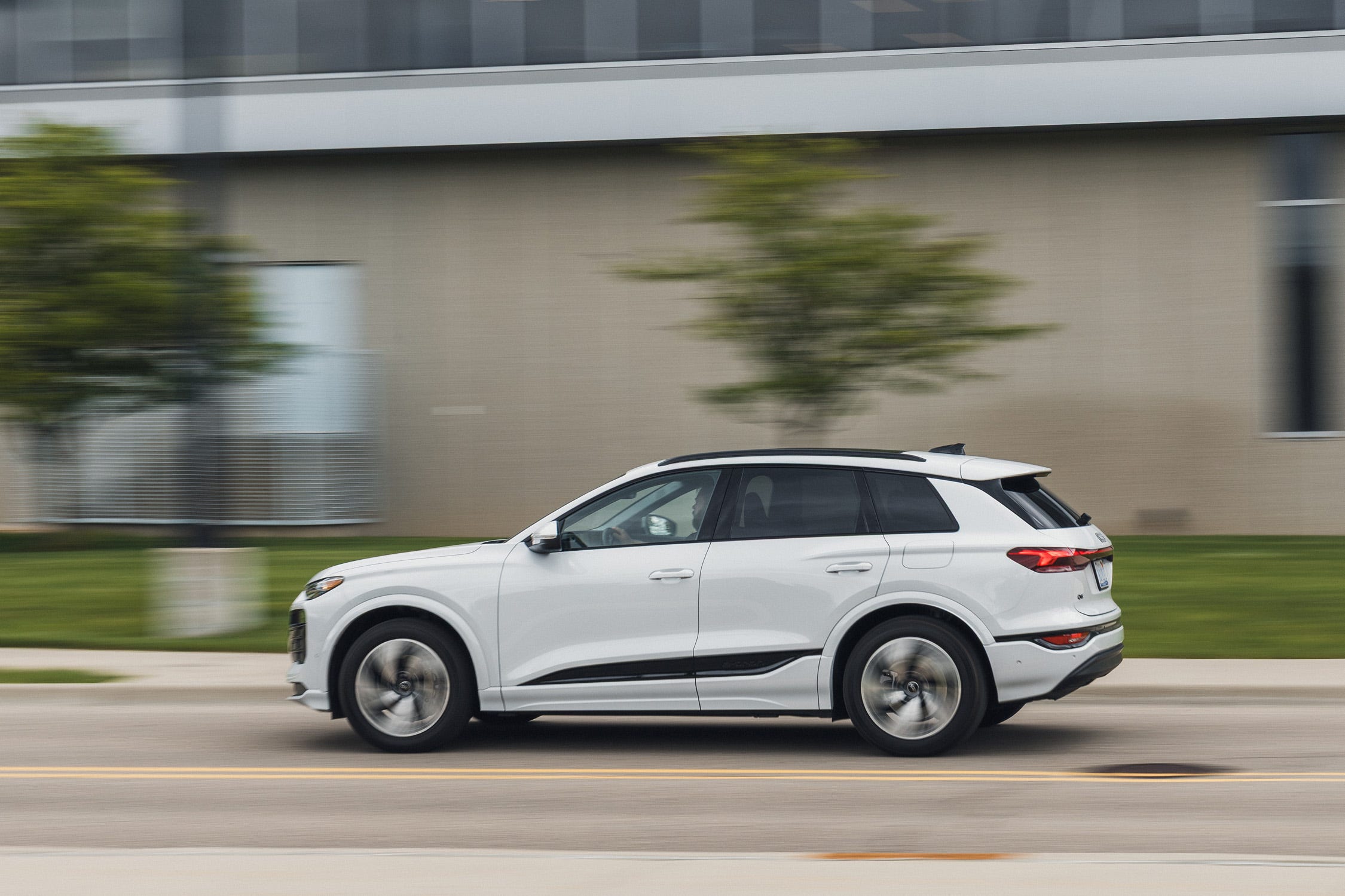 Q6 e-tron