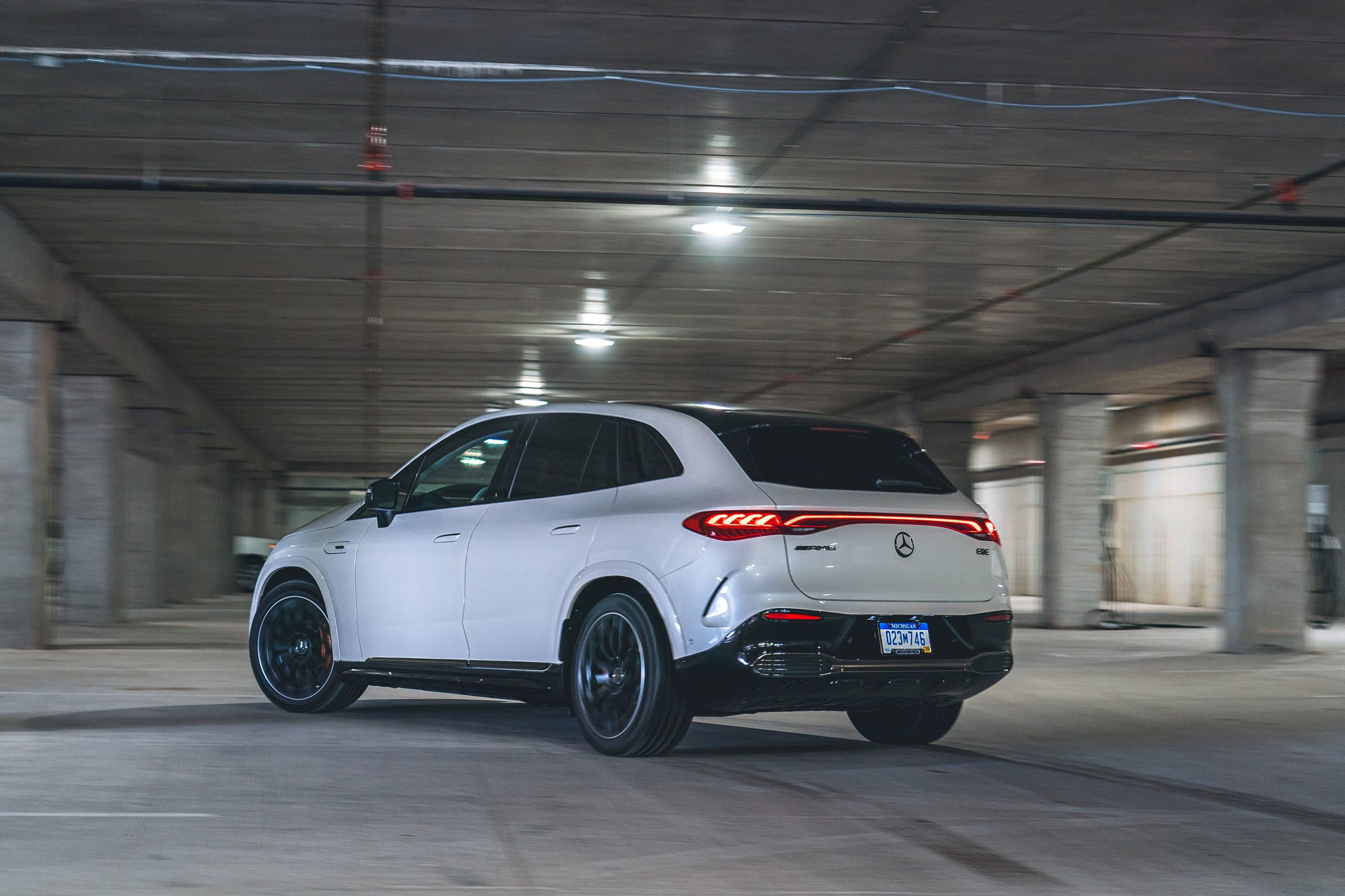 EQE SUV