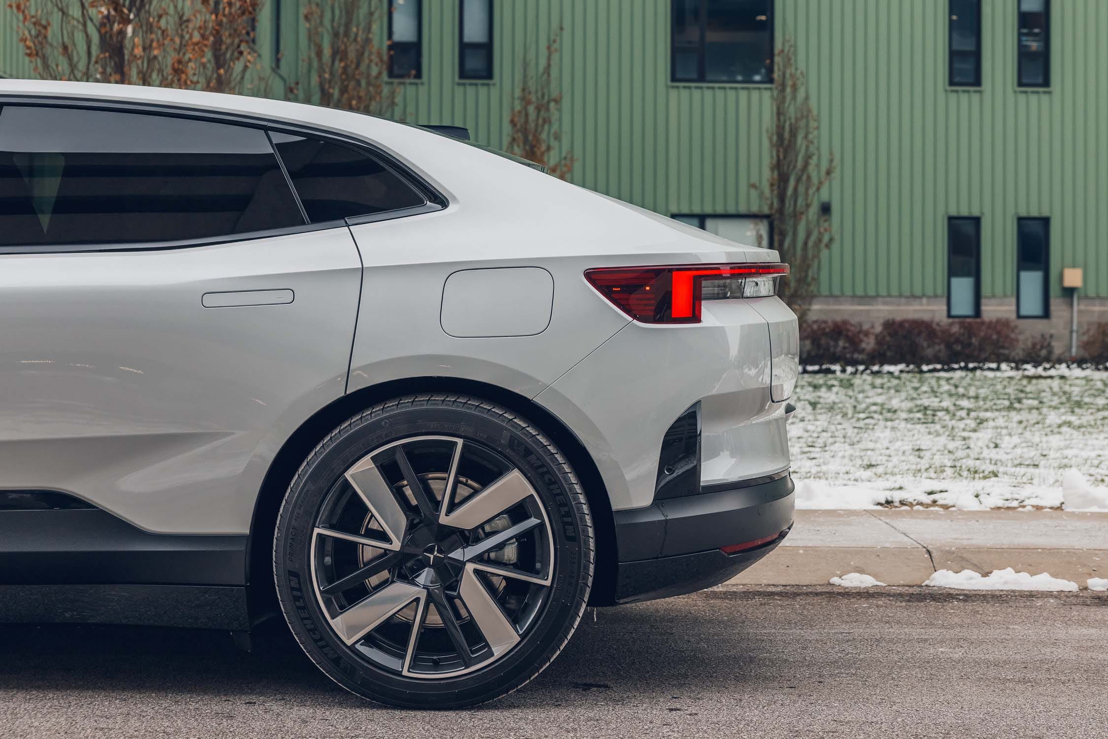Polestar 4
