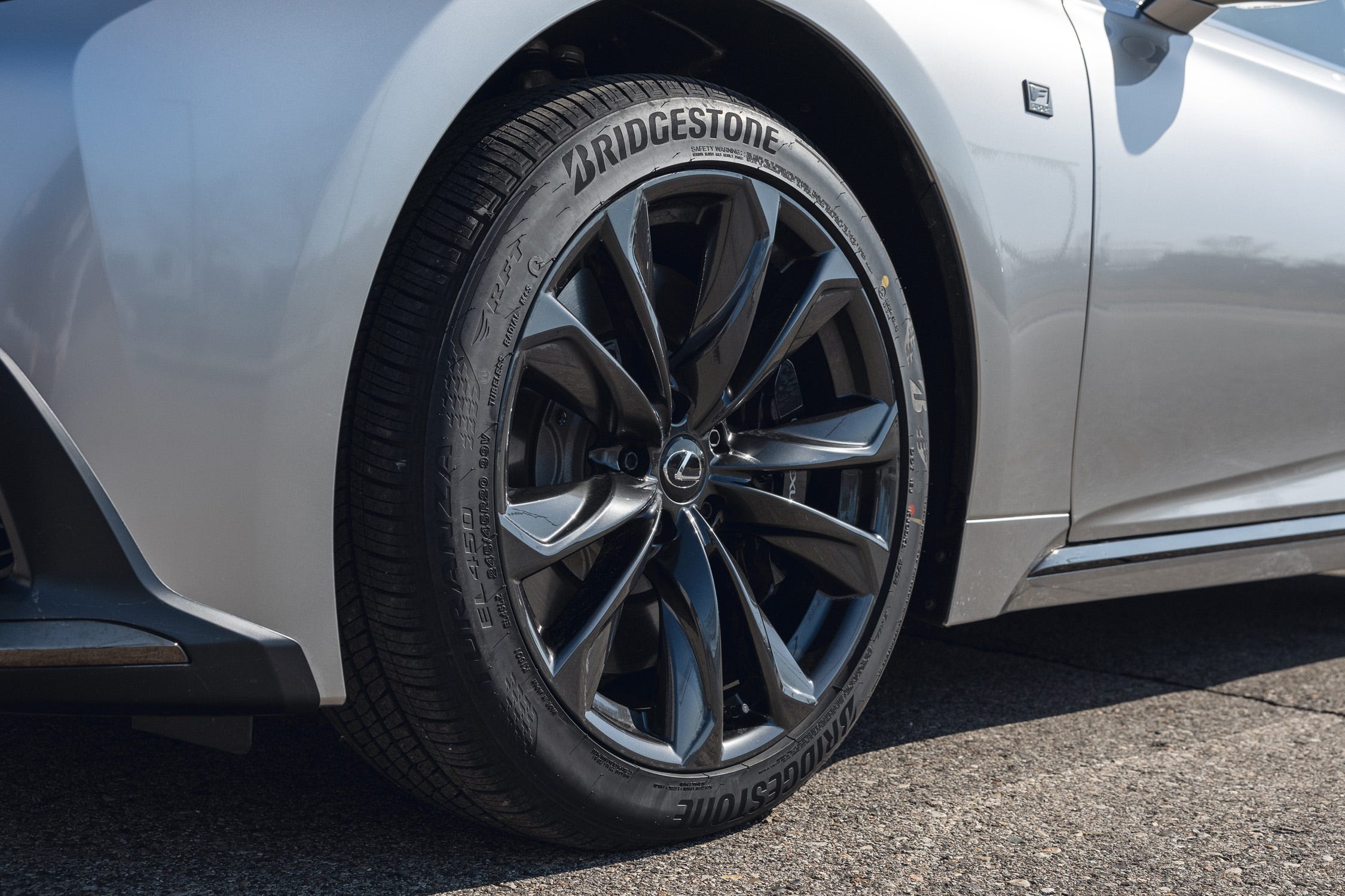 Lexus LS500