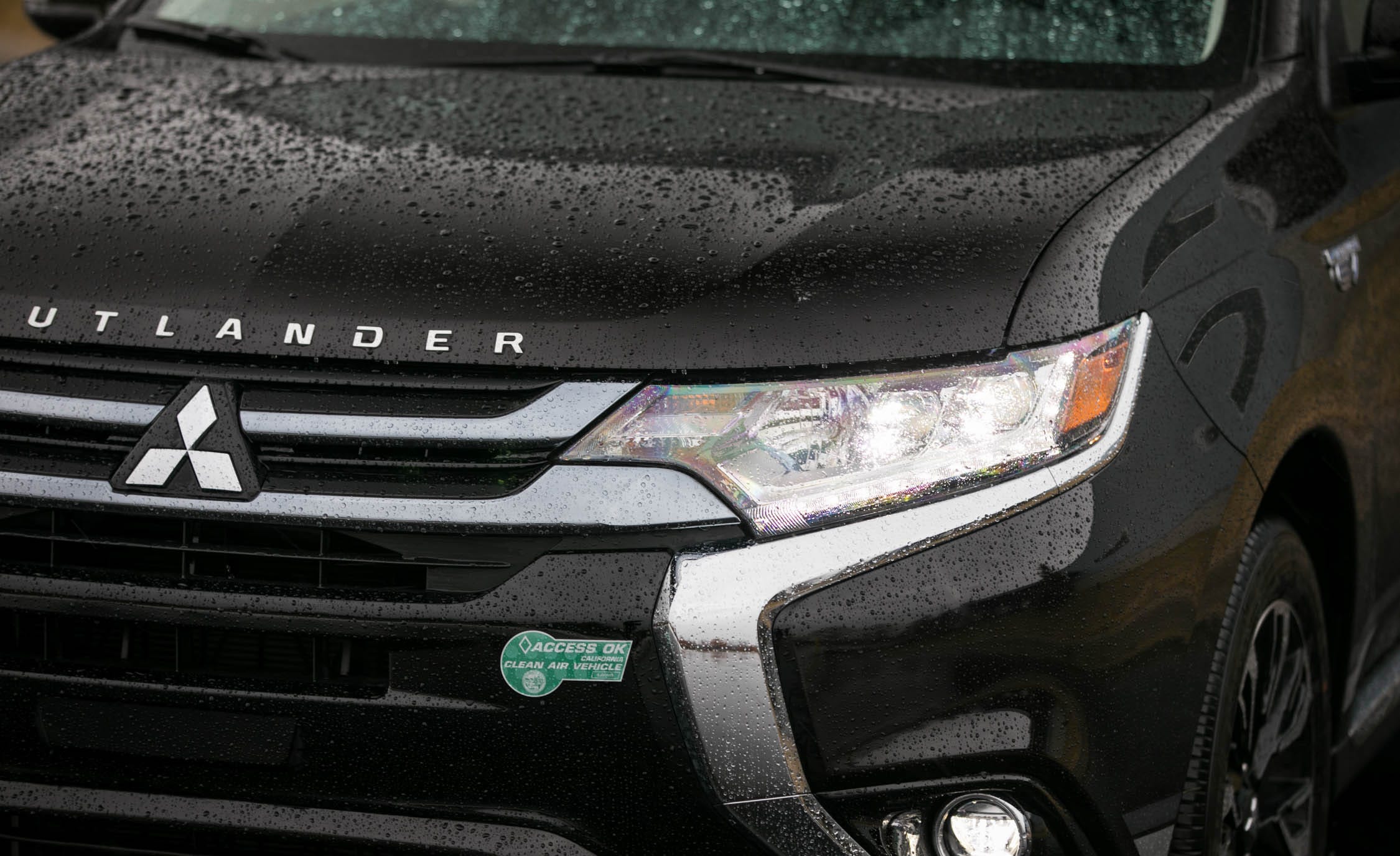 2026 Mitsubishi Outlander Test: Rogue-Like