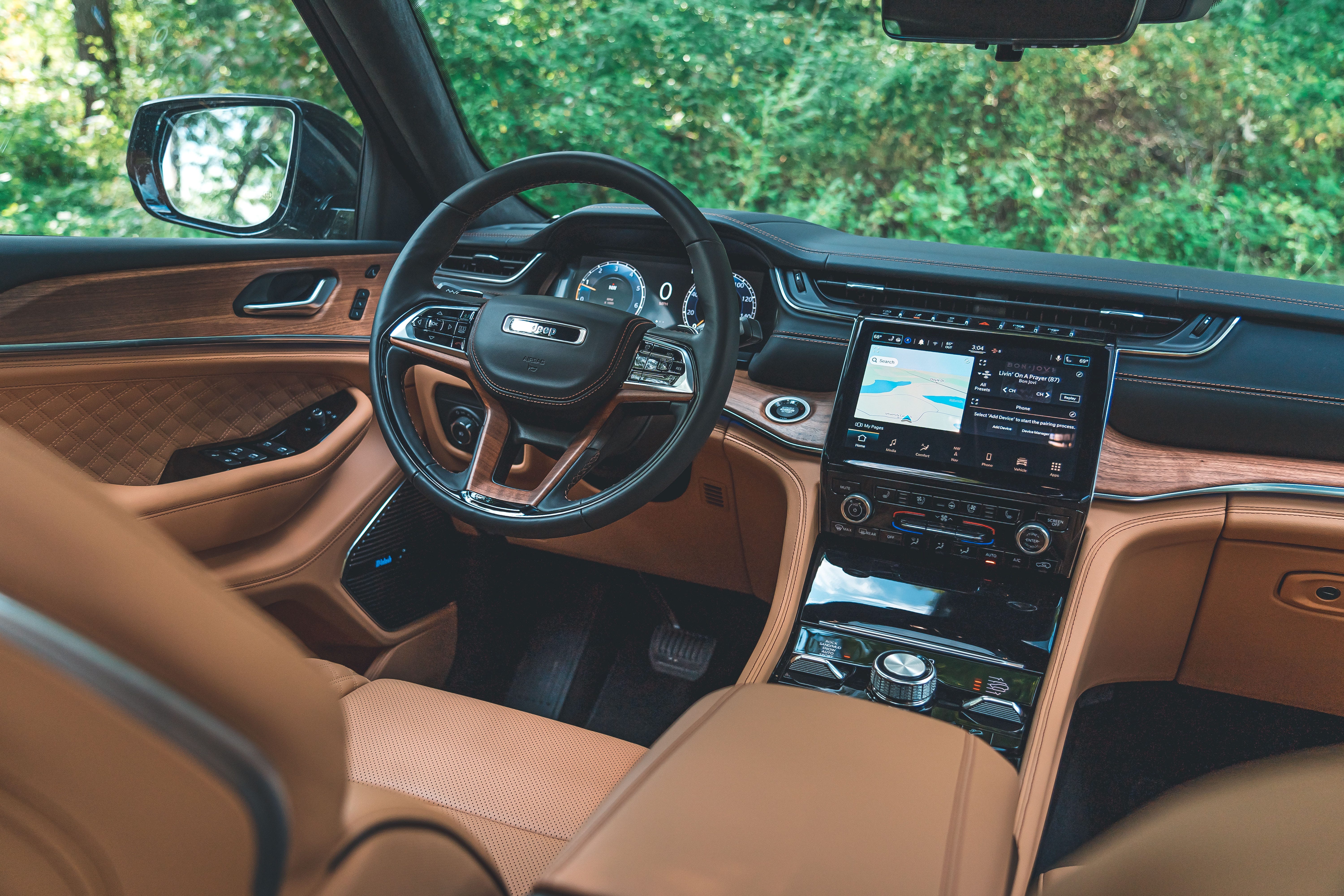 Jeep Grand Cherokee L: Is a Four-Cylinder Enough?