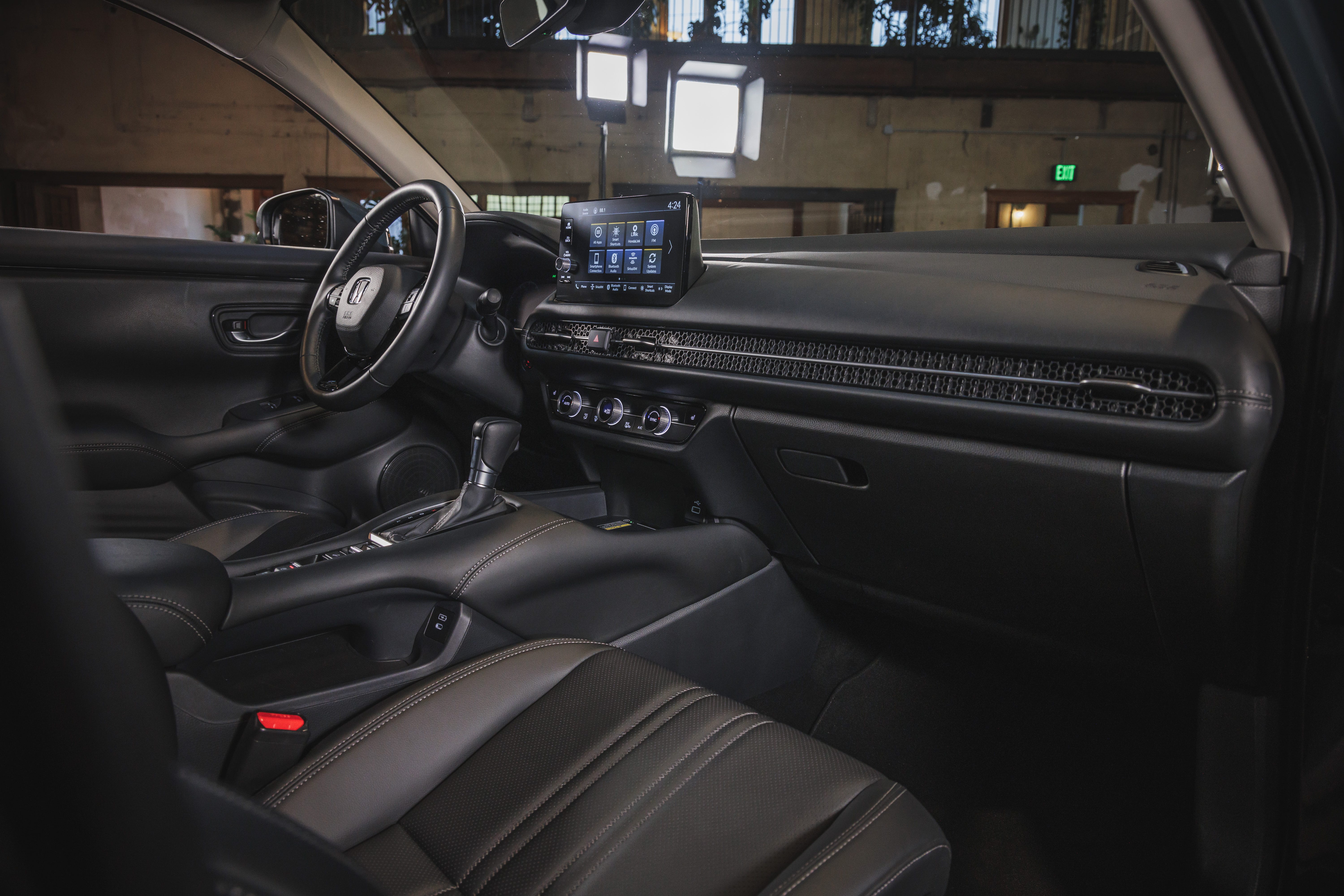 HR-V