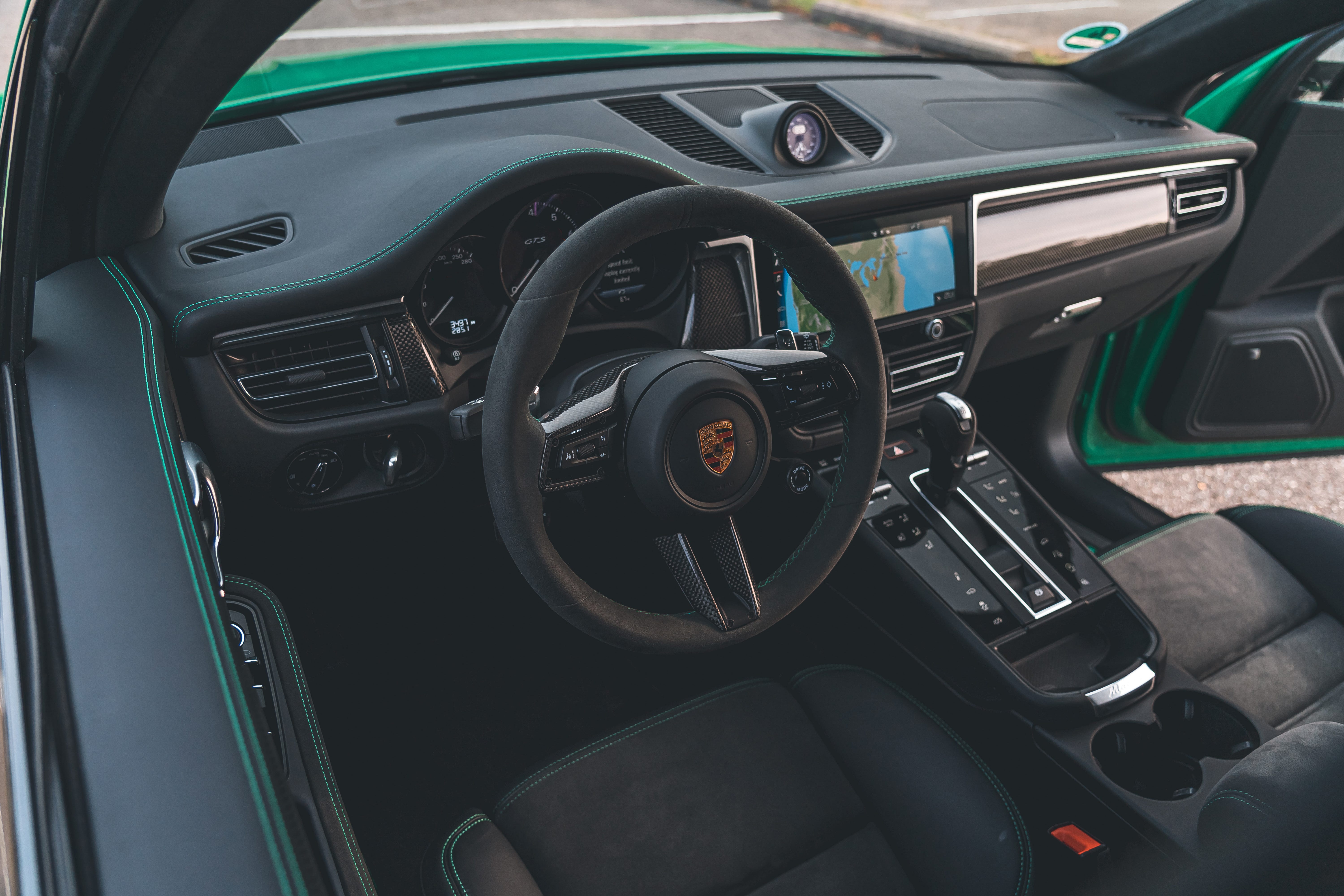 Macan GTS