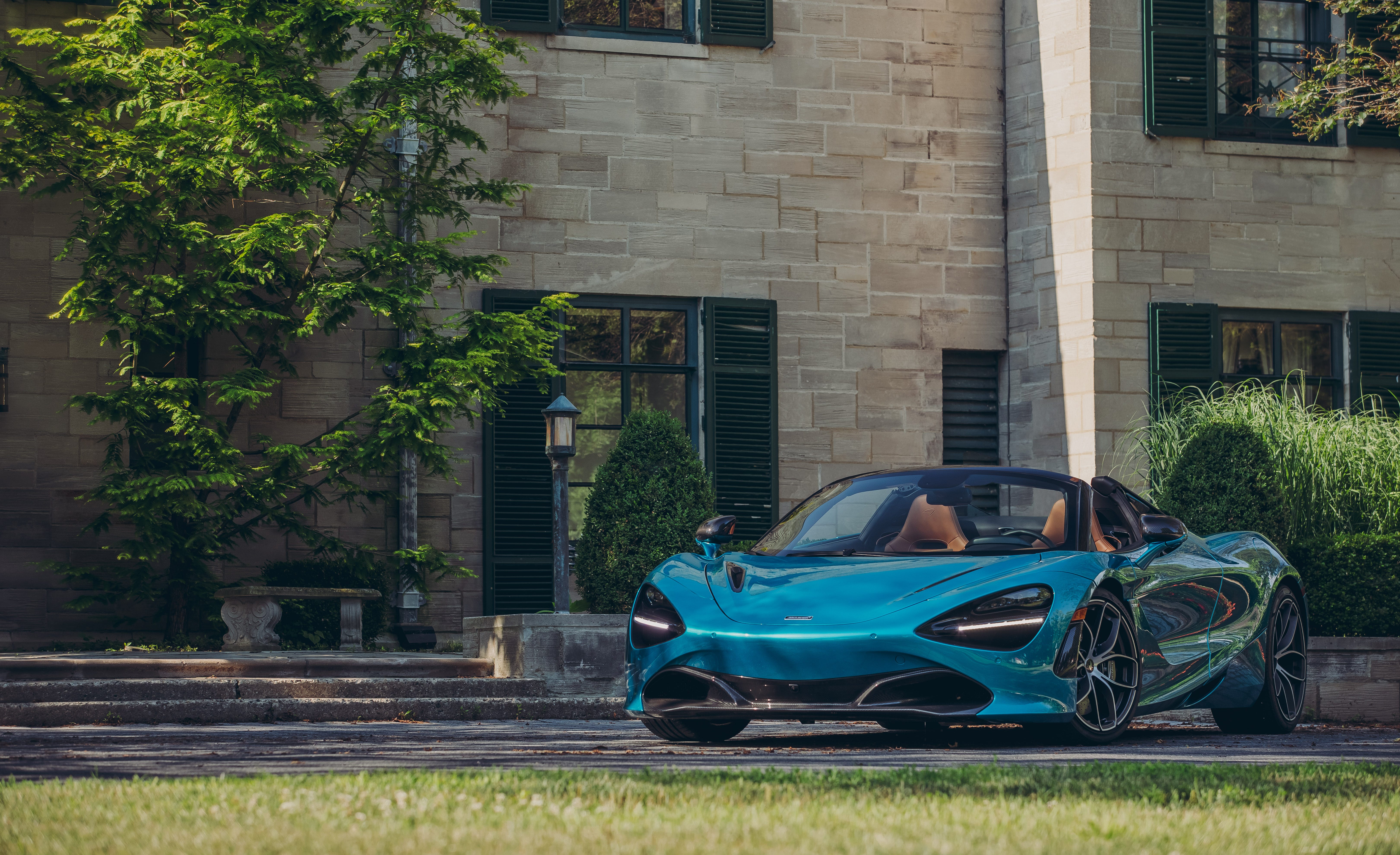 720S