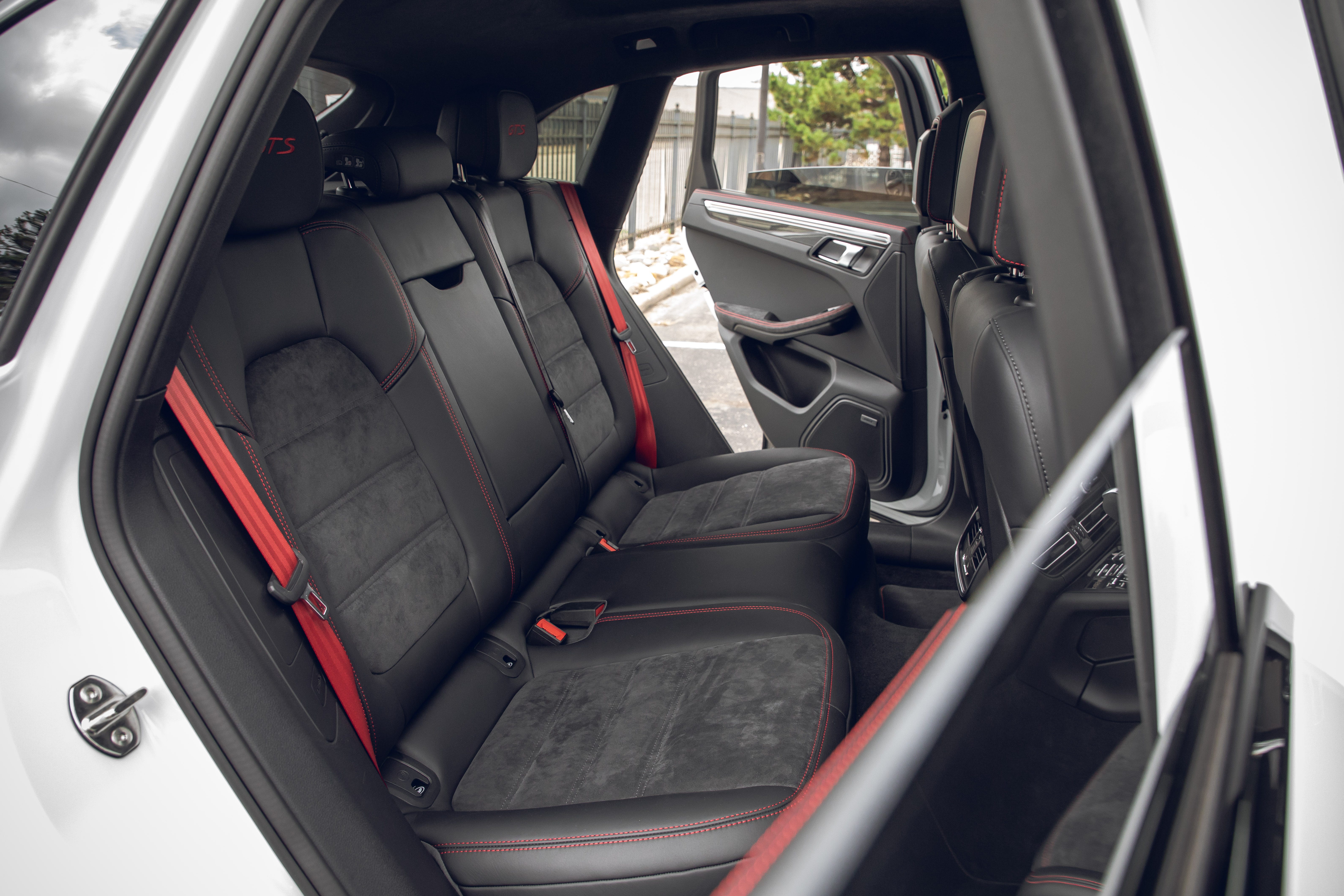 Macan GTS