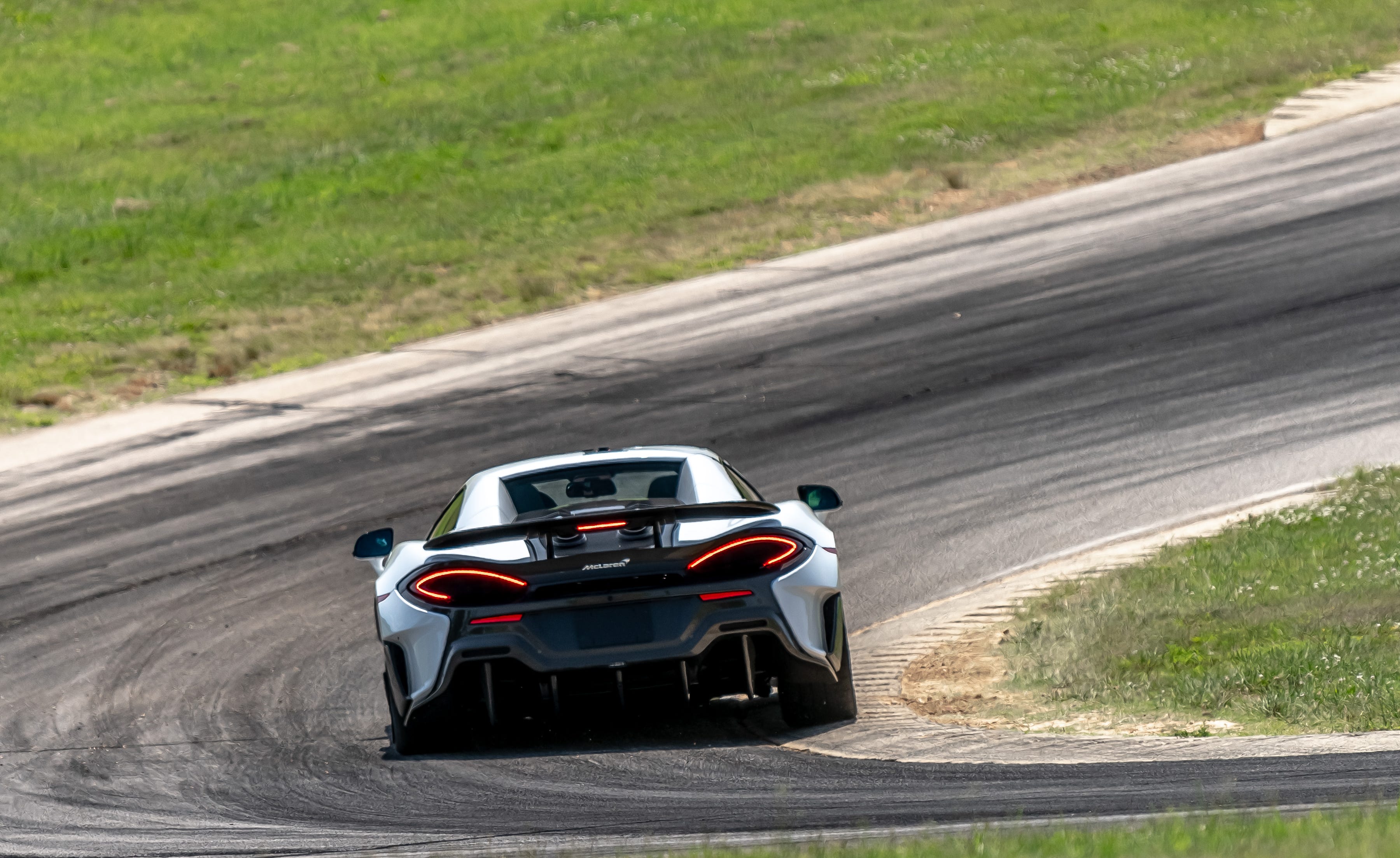 600LT