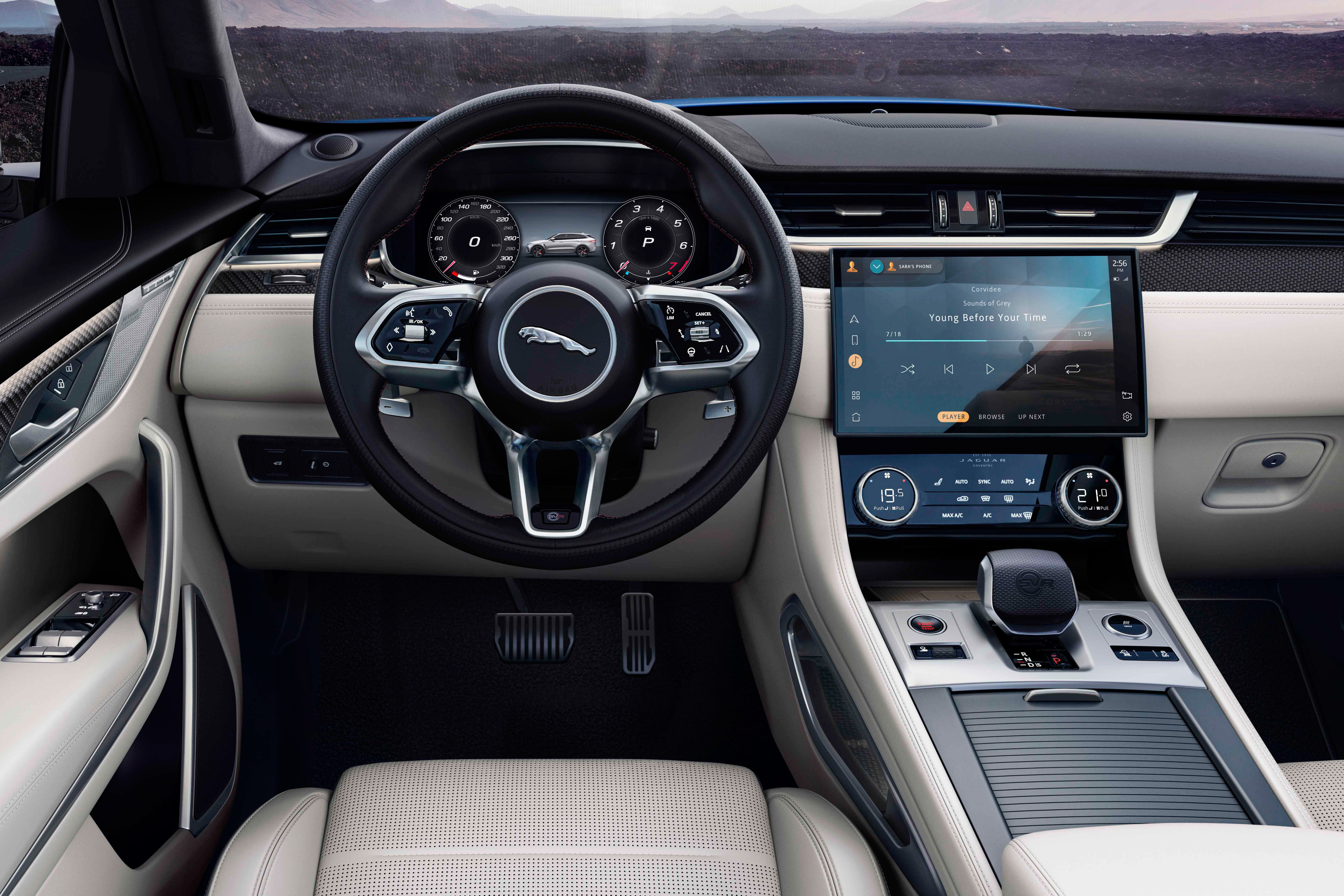 F-Pace SVR