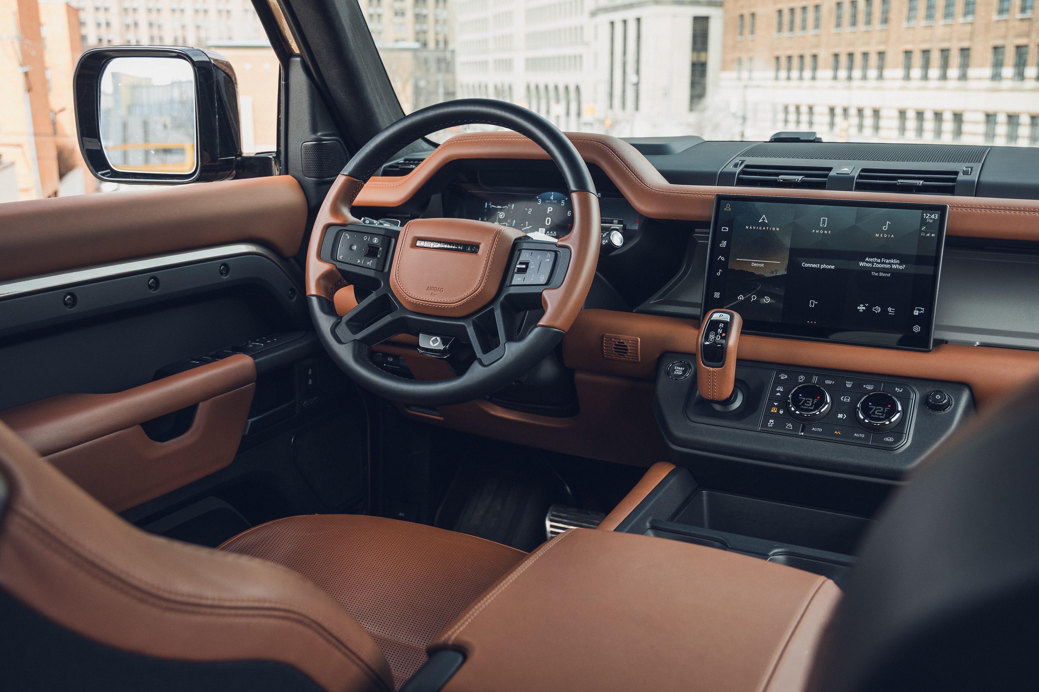2025 Land Rover Defender Octa: Fierce Defender