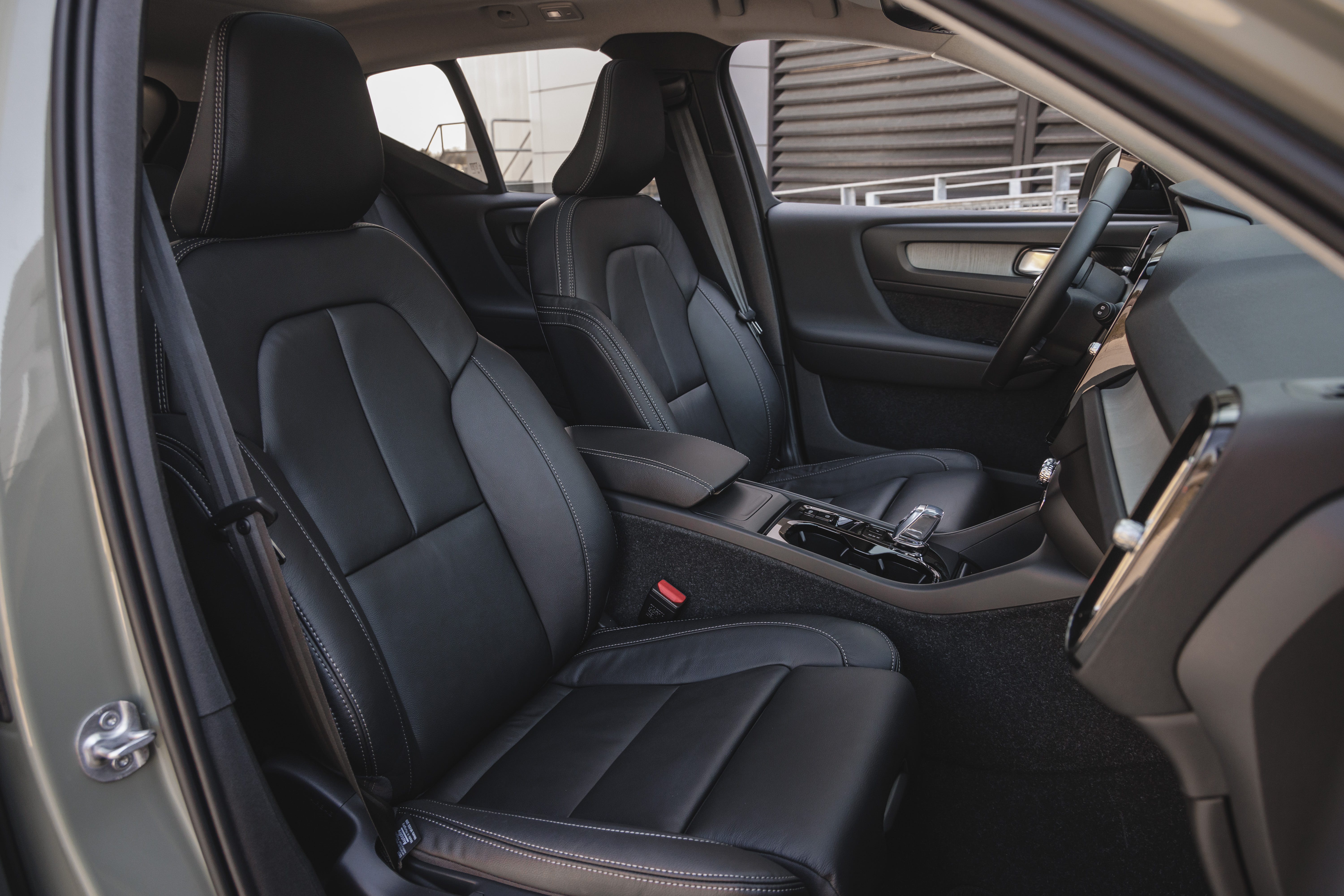 XC40