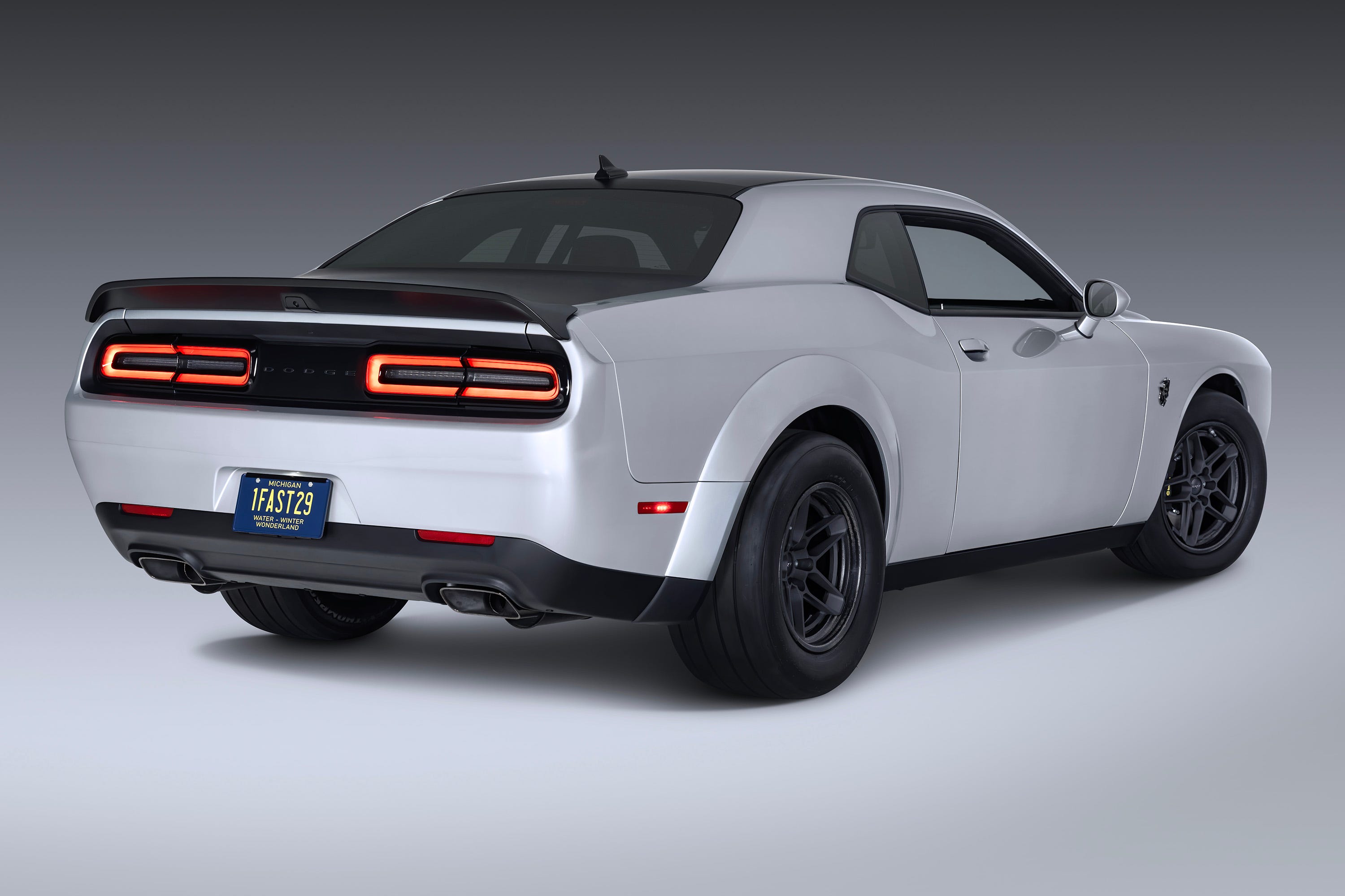 Challenger SRT Demon