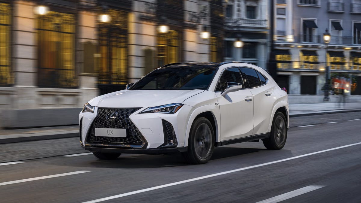 Lexus UX300h