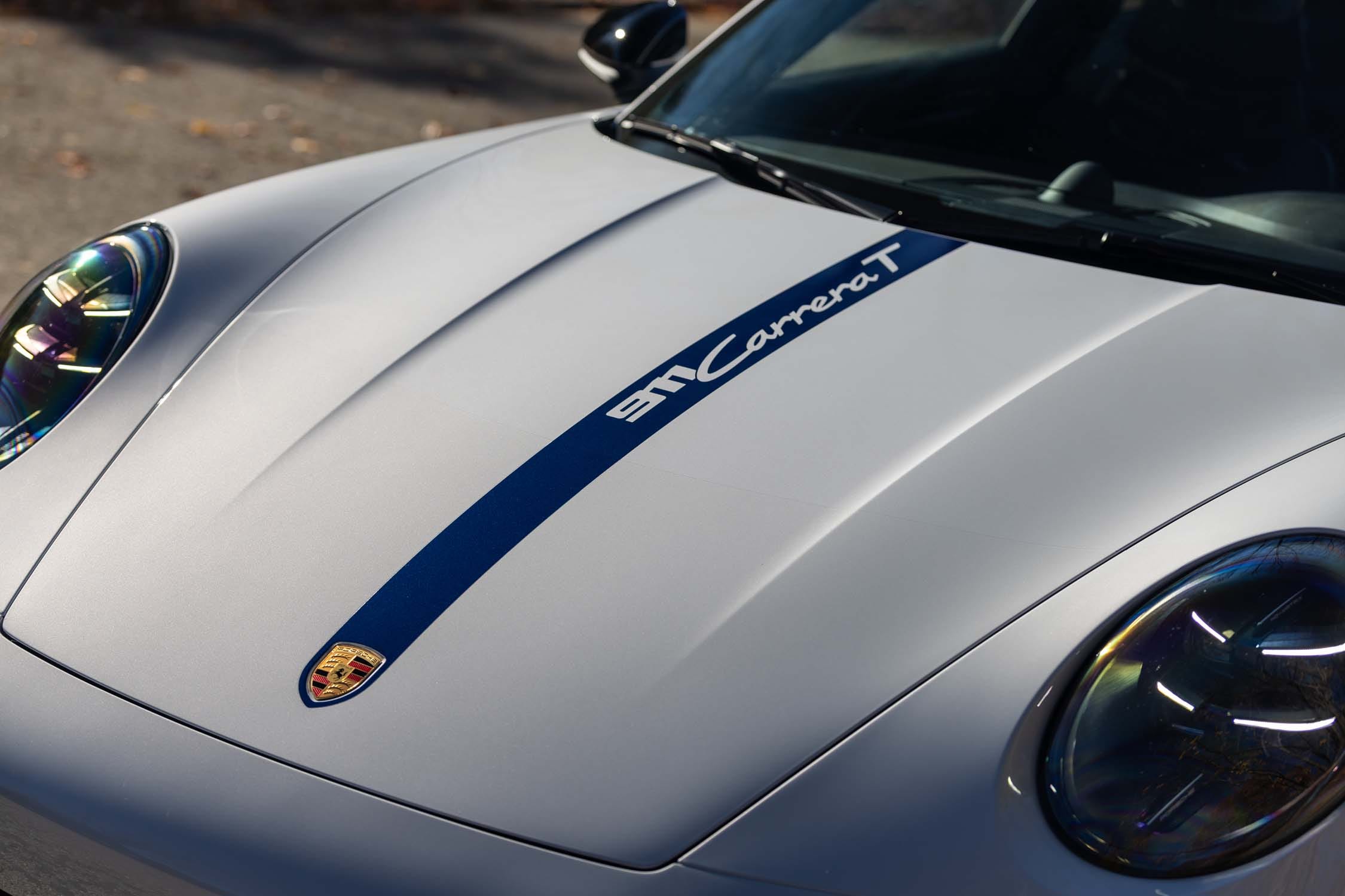 911