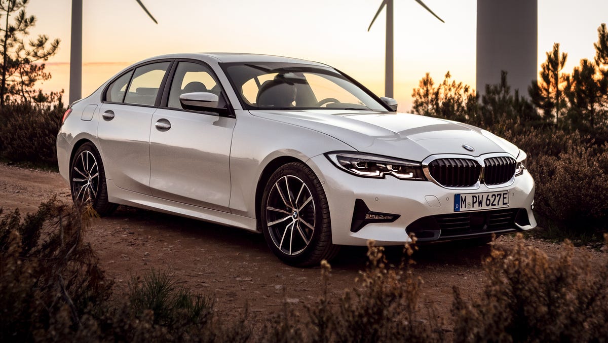 BMW 330e Plug-In Hybrid