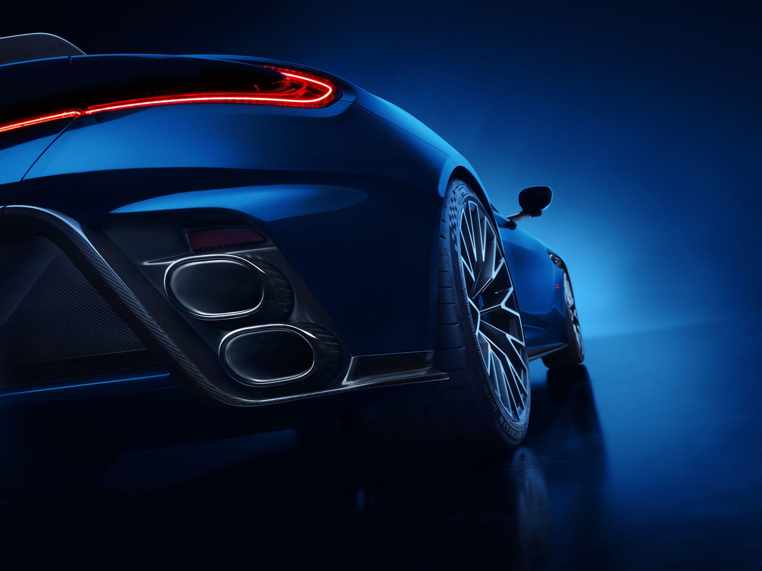 DB12