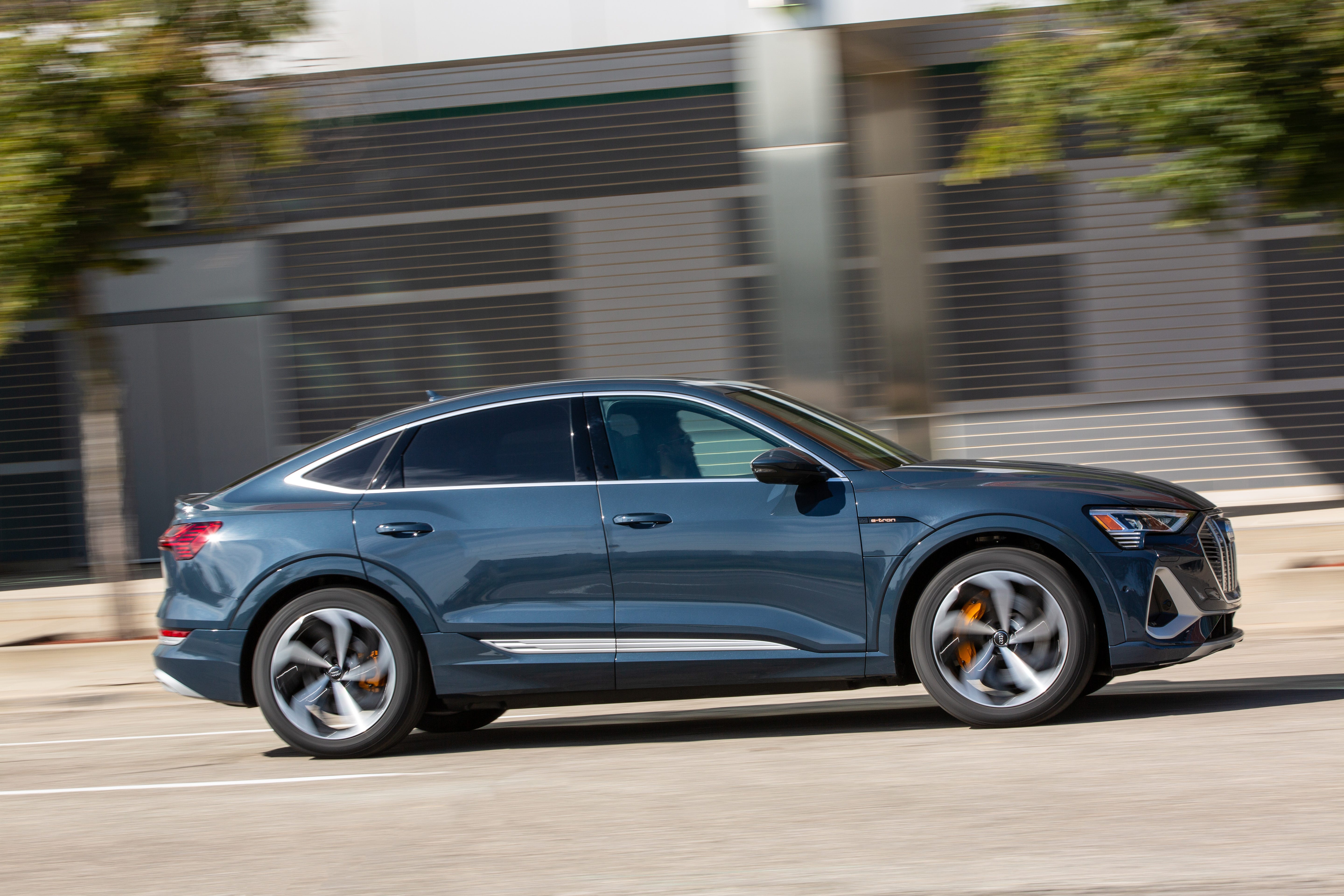 Q8 e-tron