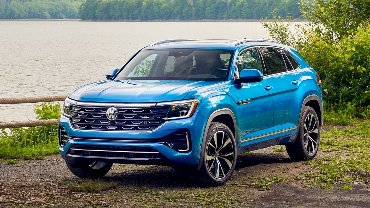 Atlas Cross Sport photo