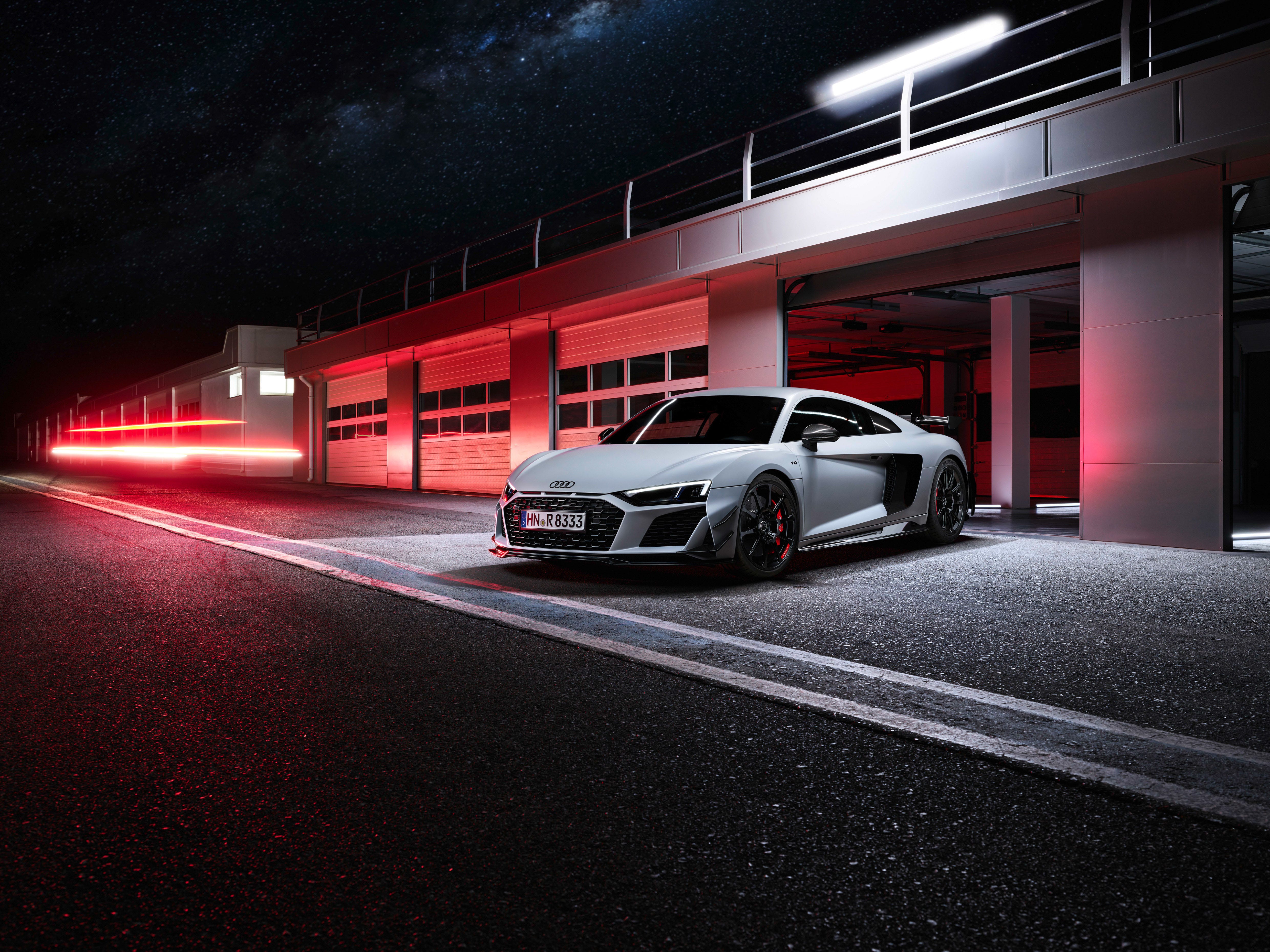 R8
