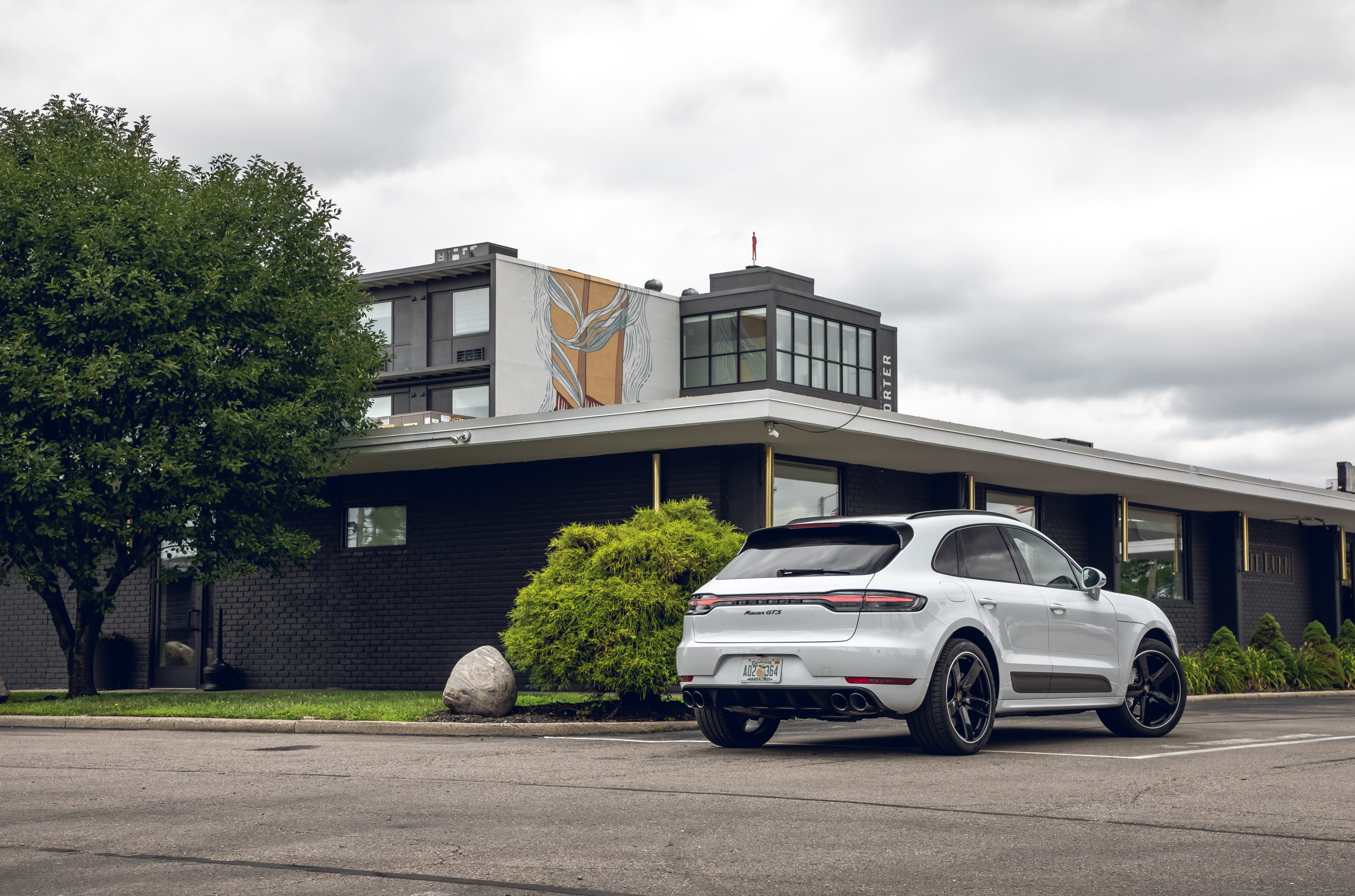 Macan GTS