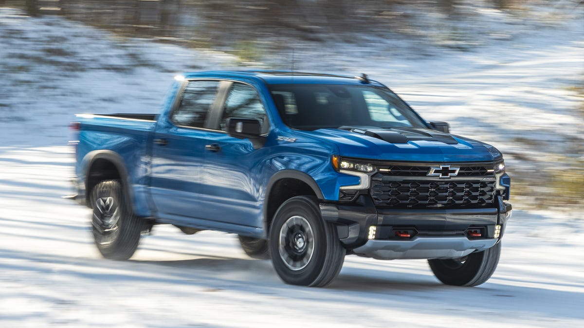 Silverado 1500 ZR2 photo