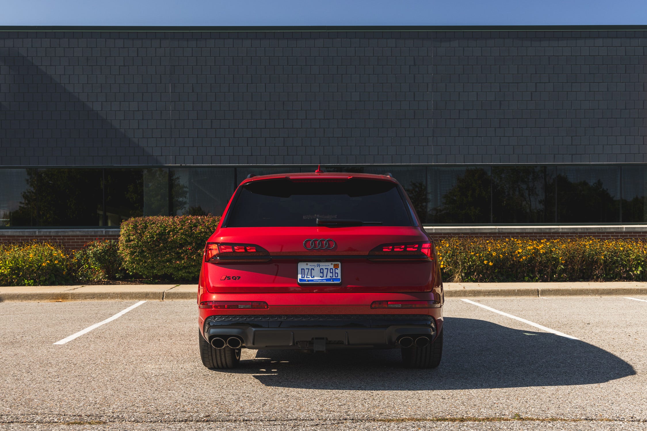 SQ7