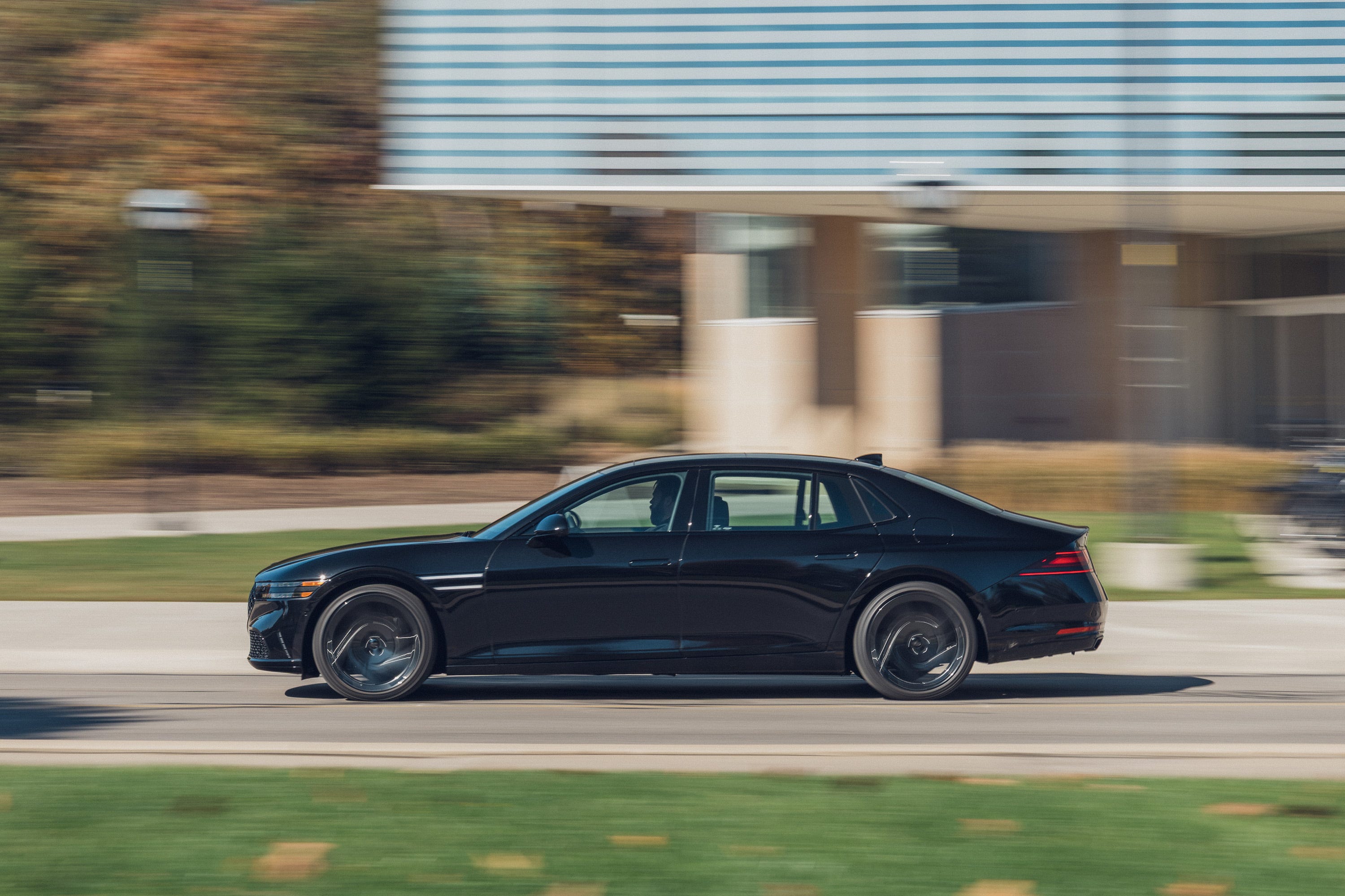 G90