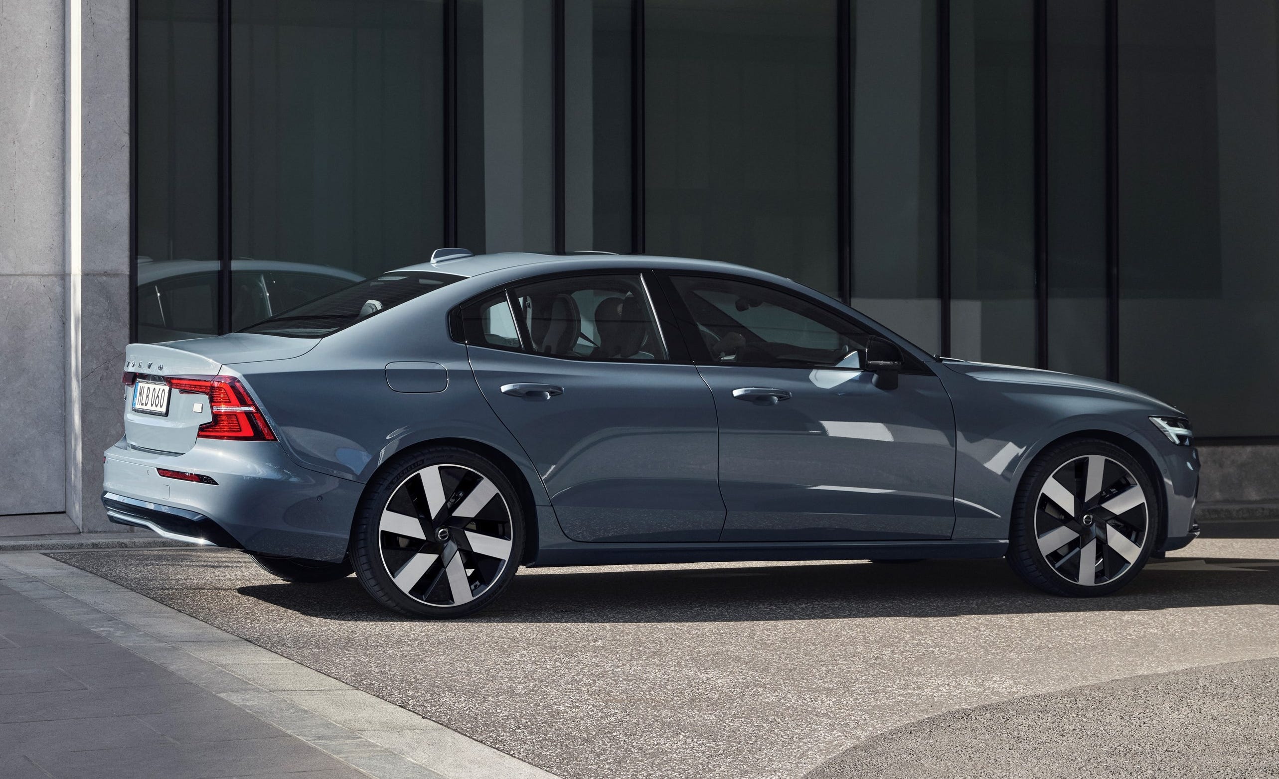 S60