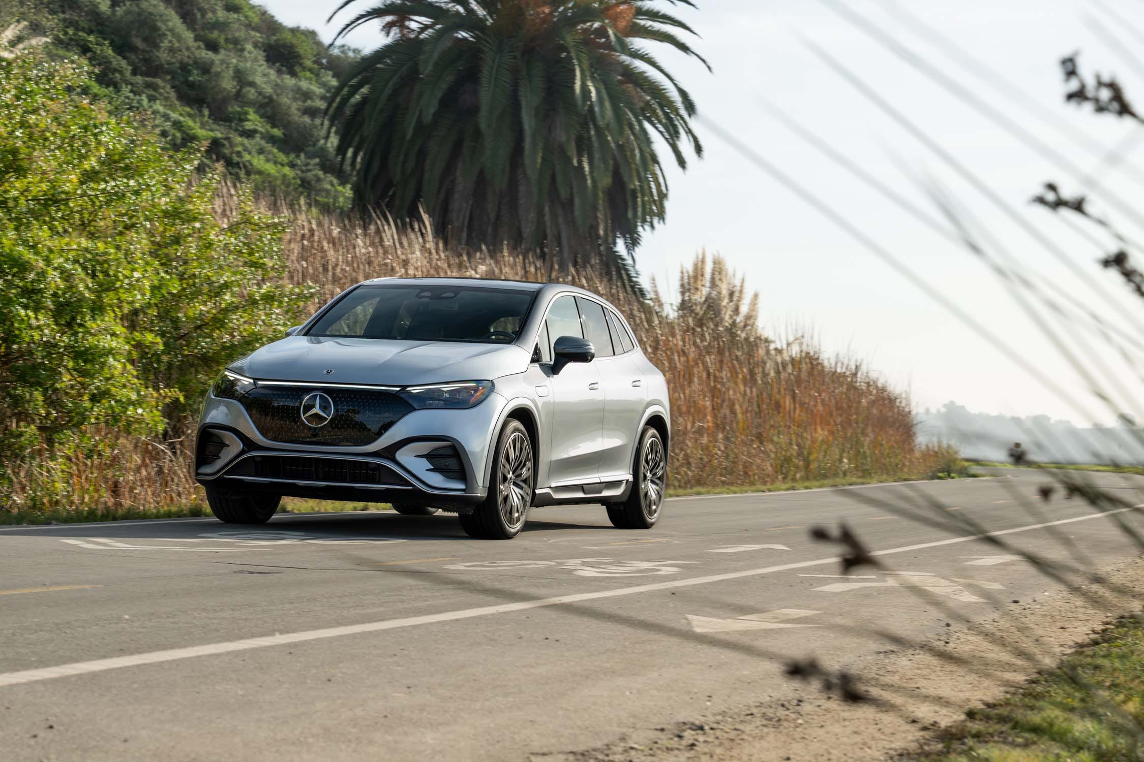 EQE SUV