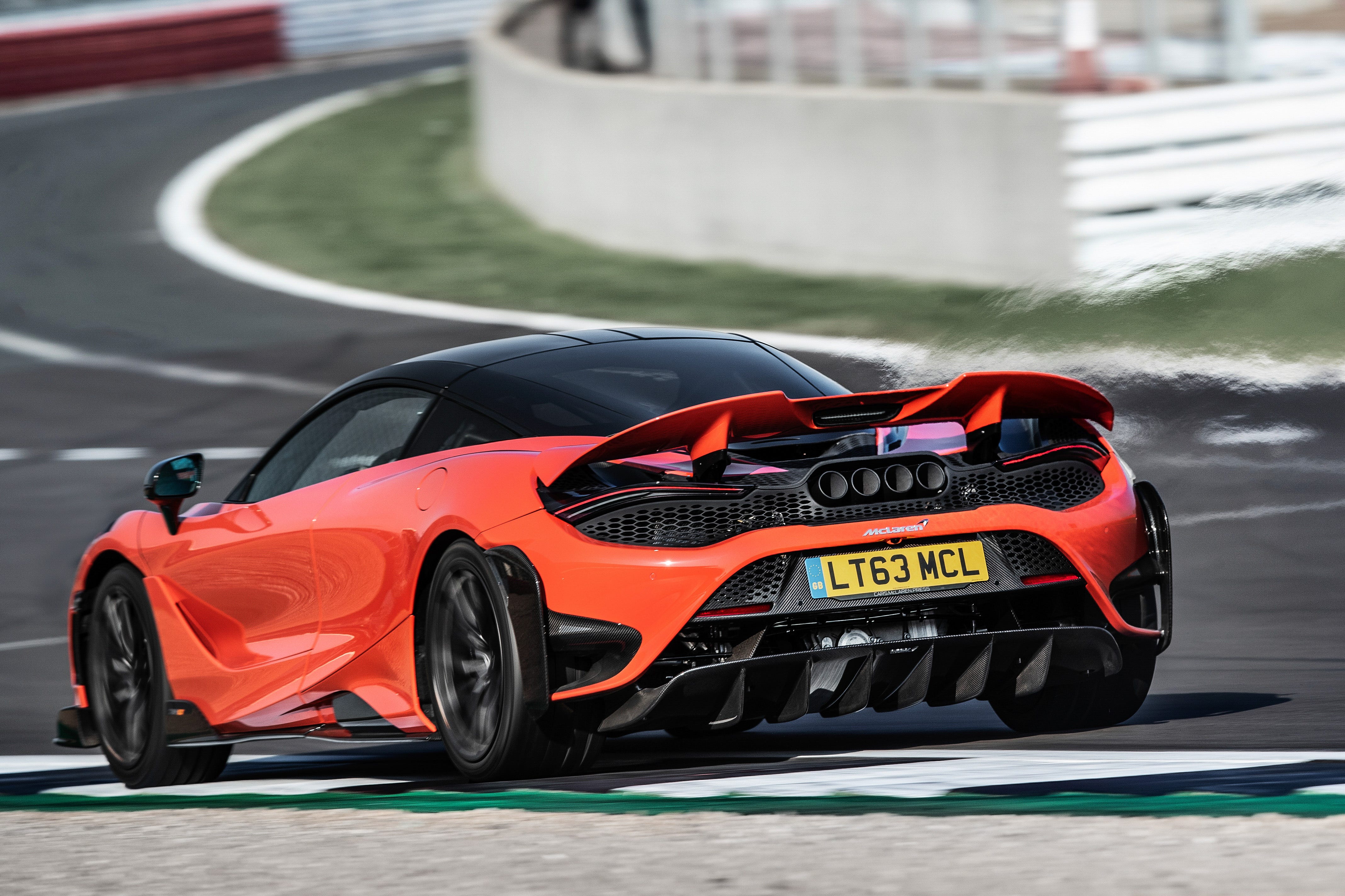 765LT