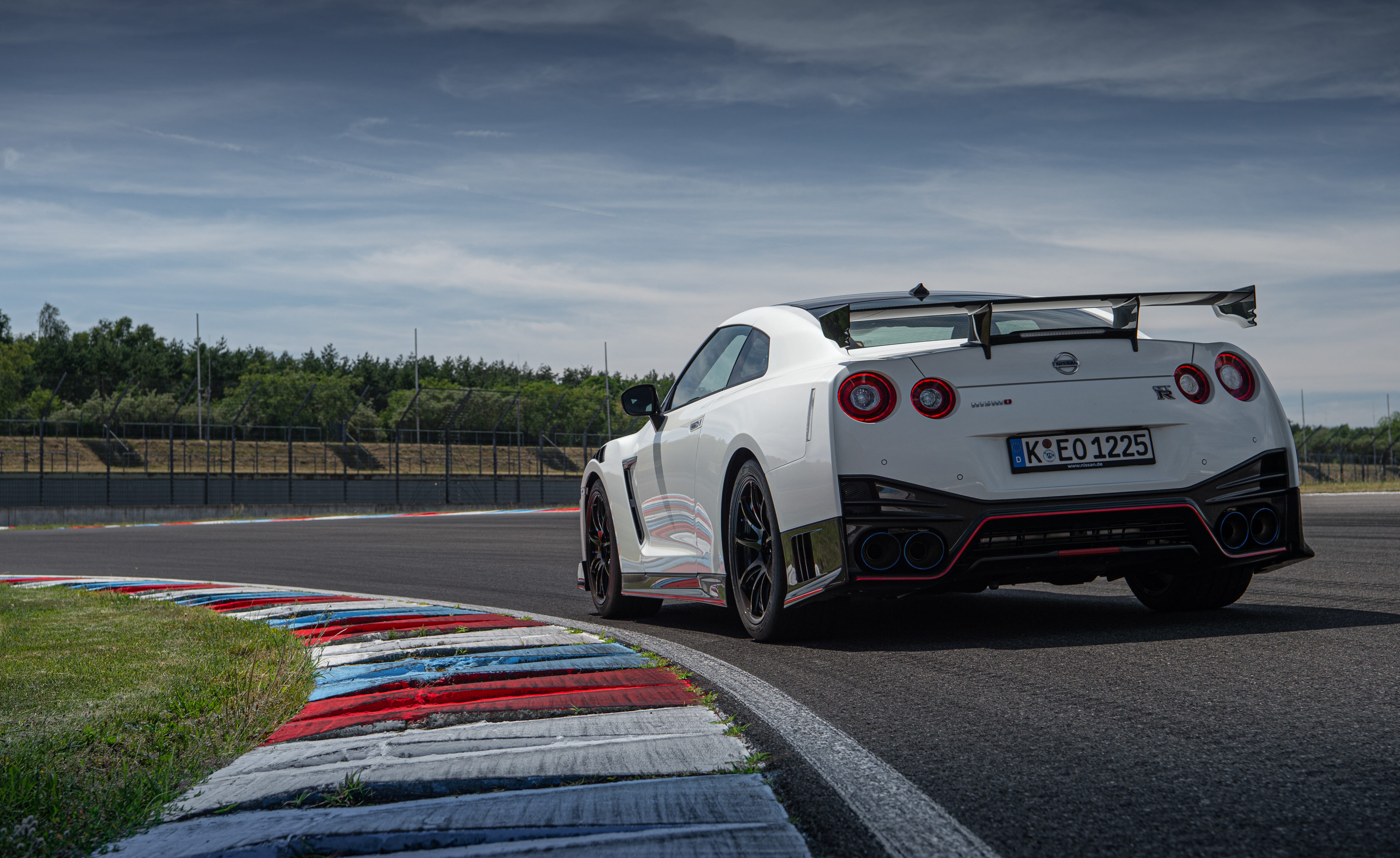 GT-R