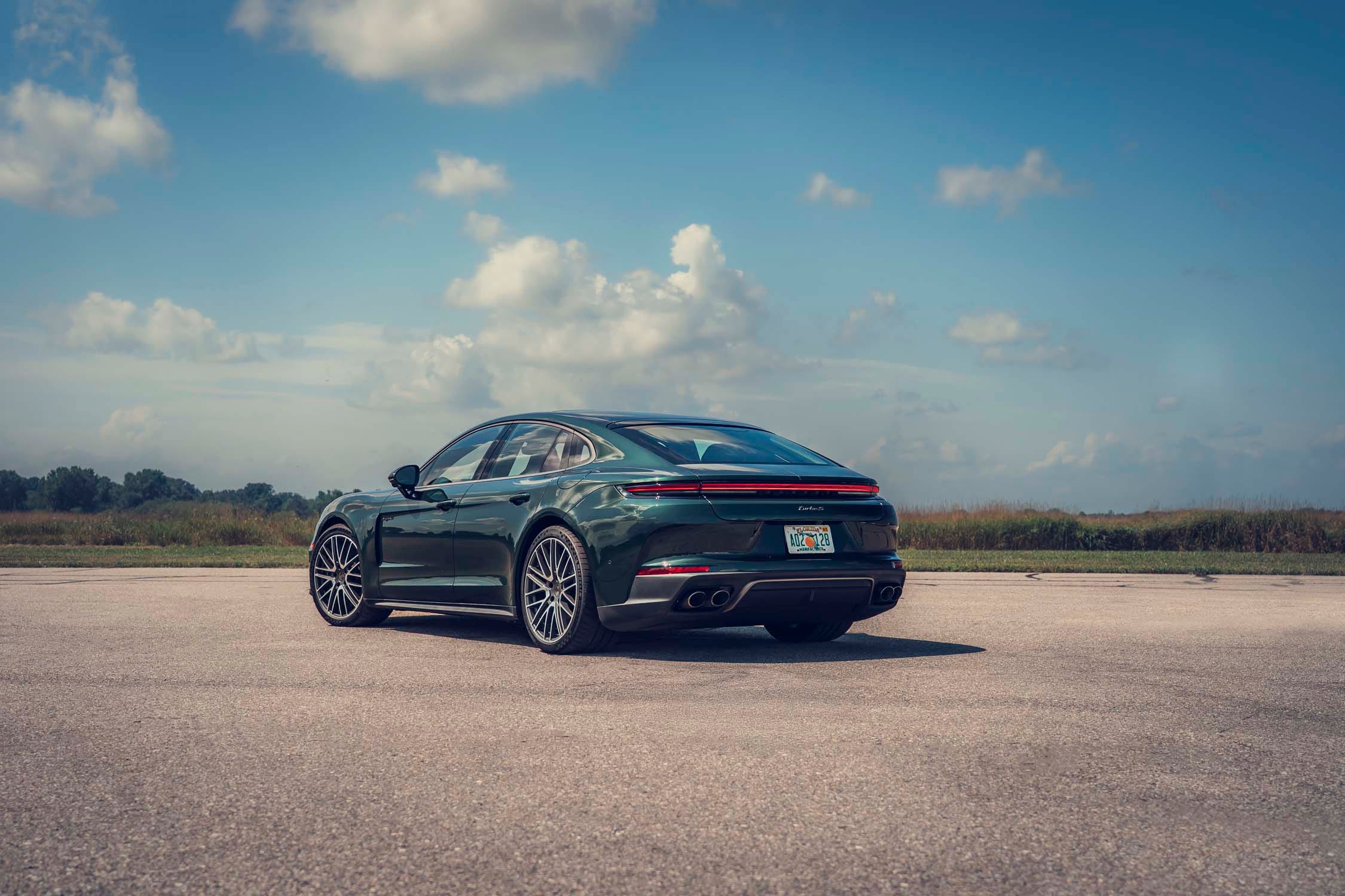 Panamera Turbo / Turbo S