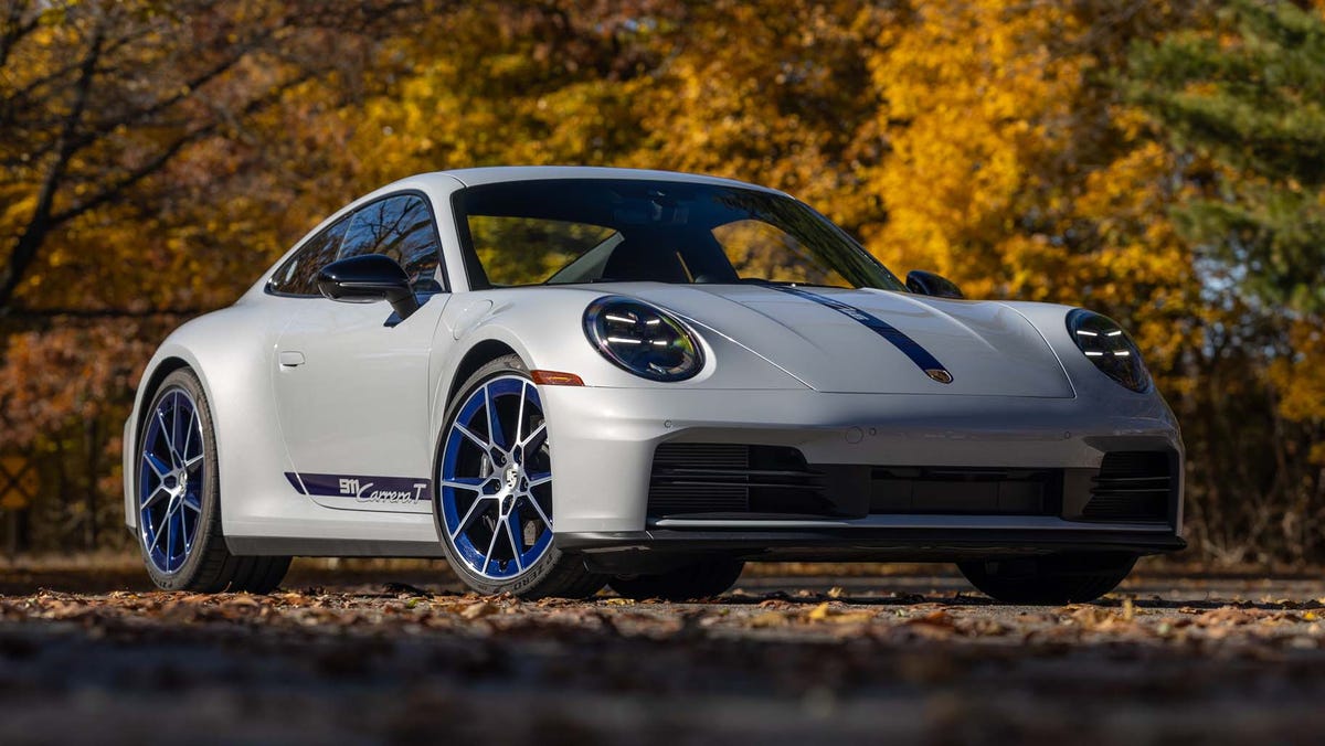 911