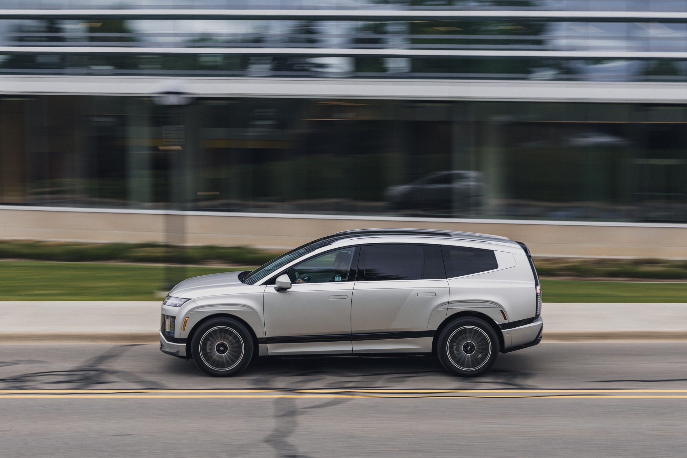 Ioniq 9