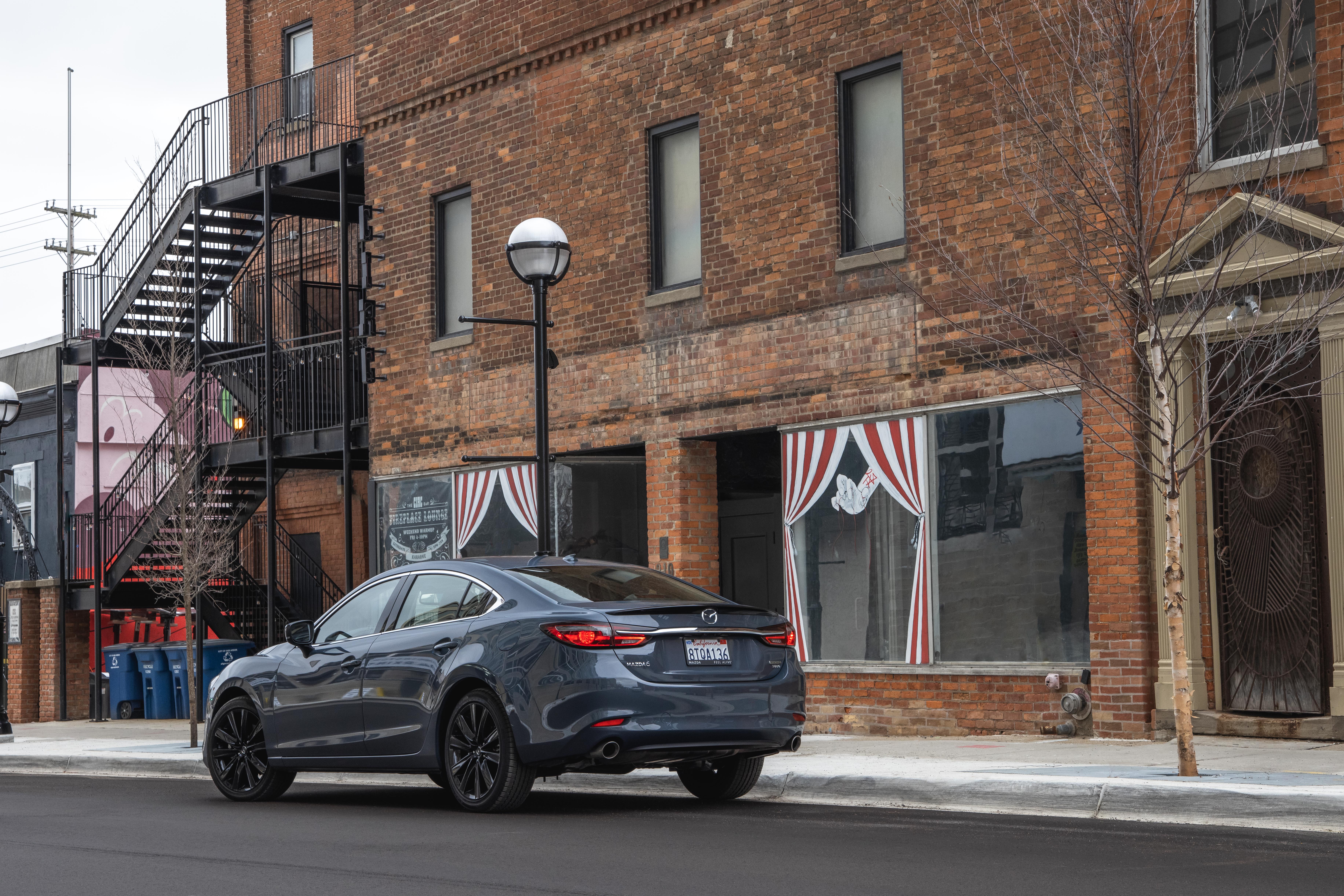 Mazda 6
