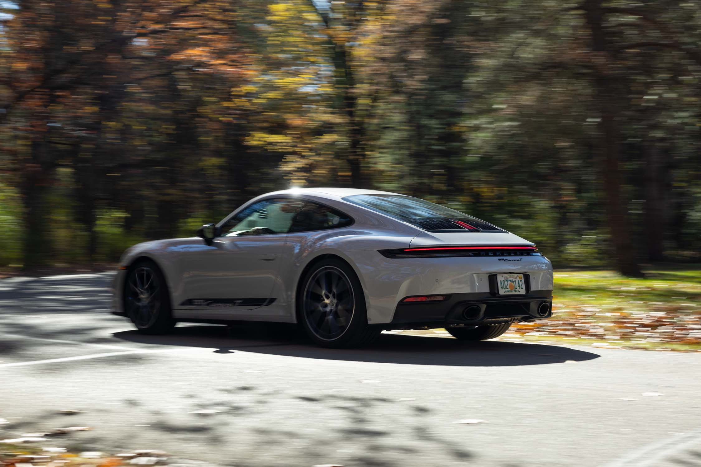 911