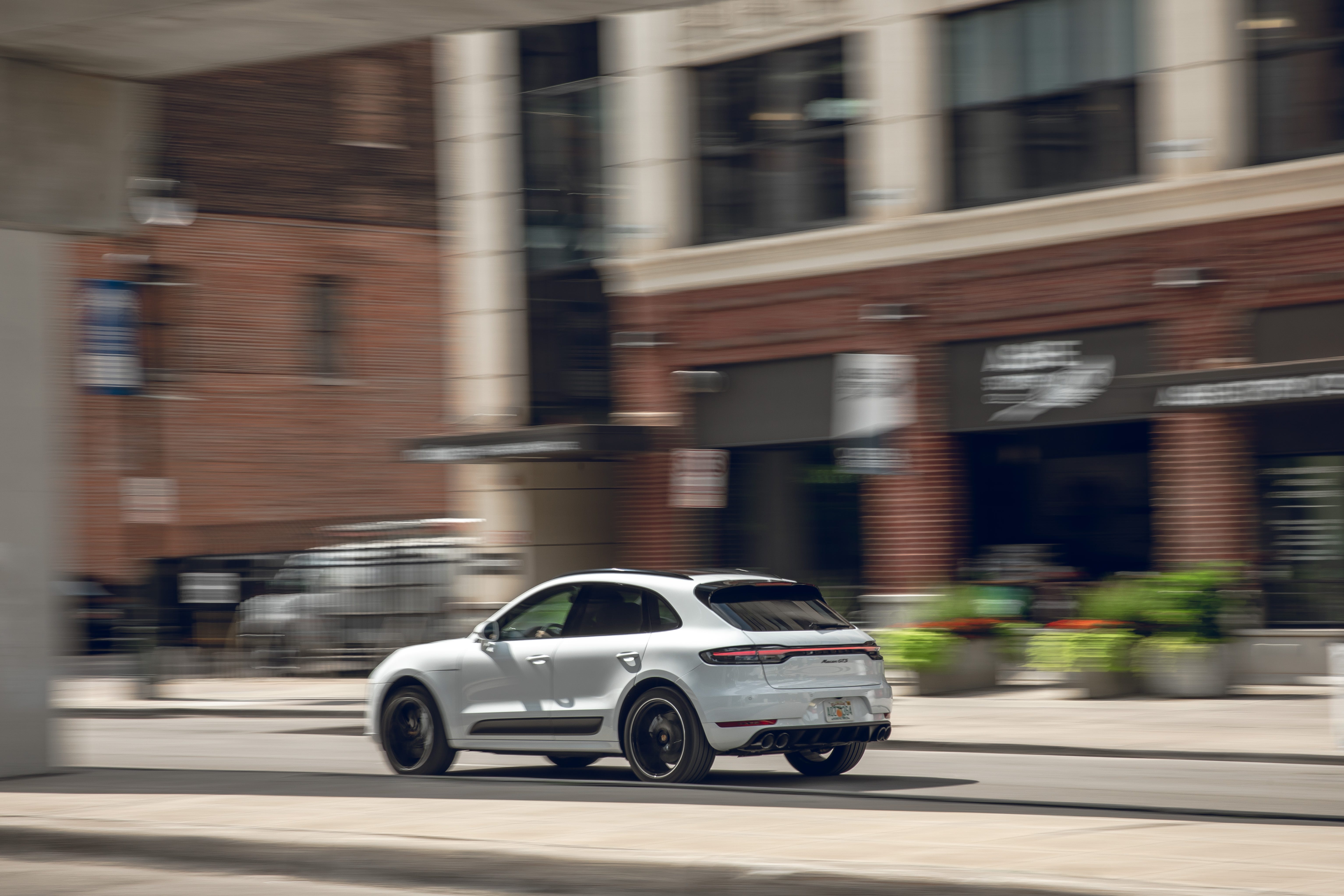 Macan GTS