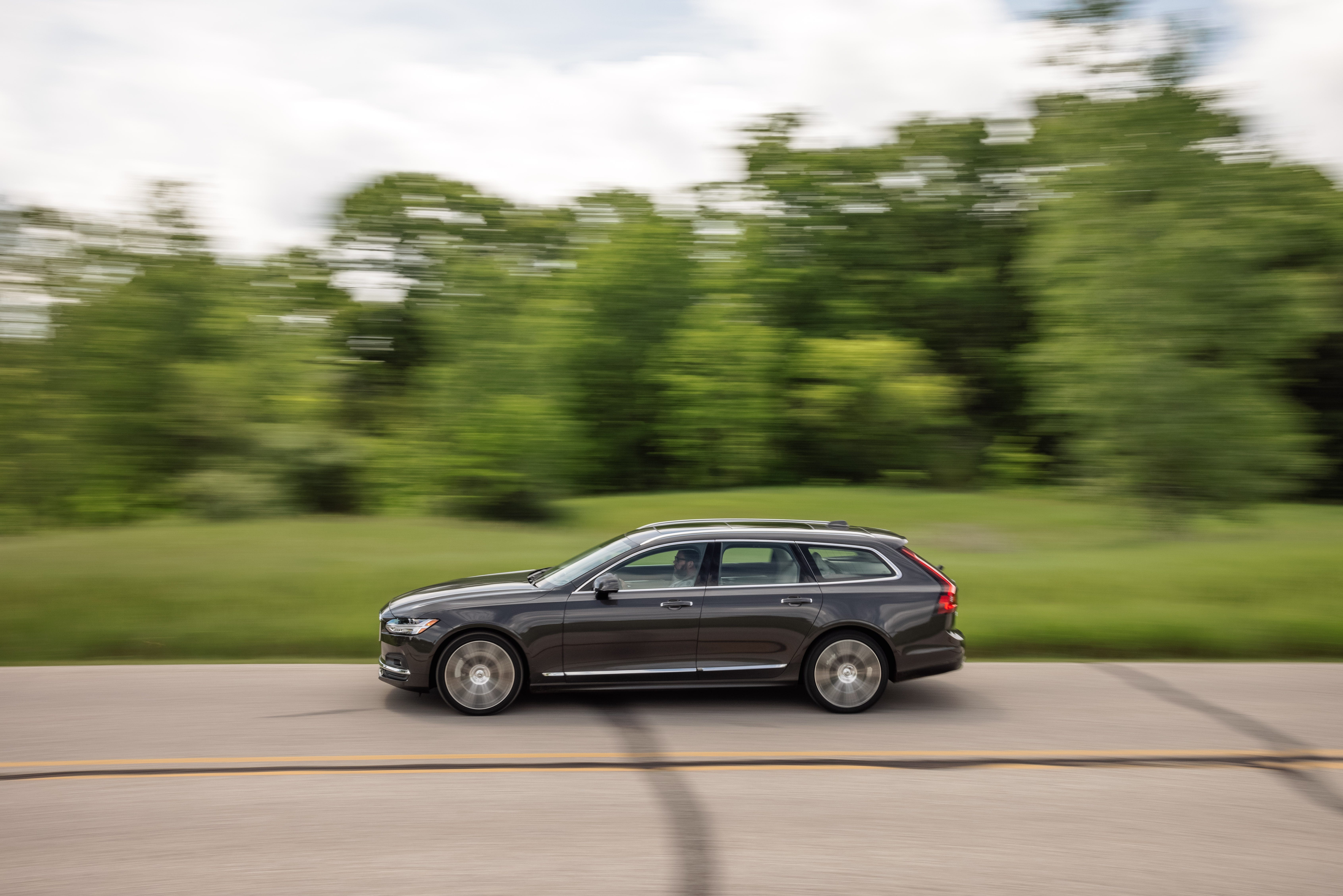 V90