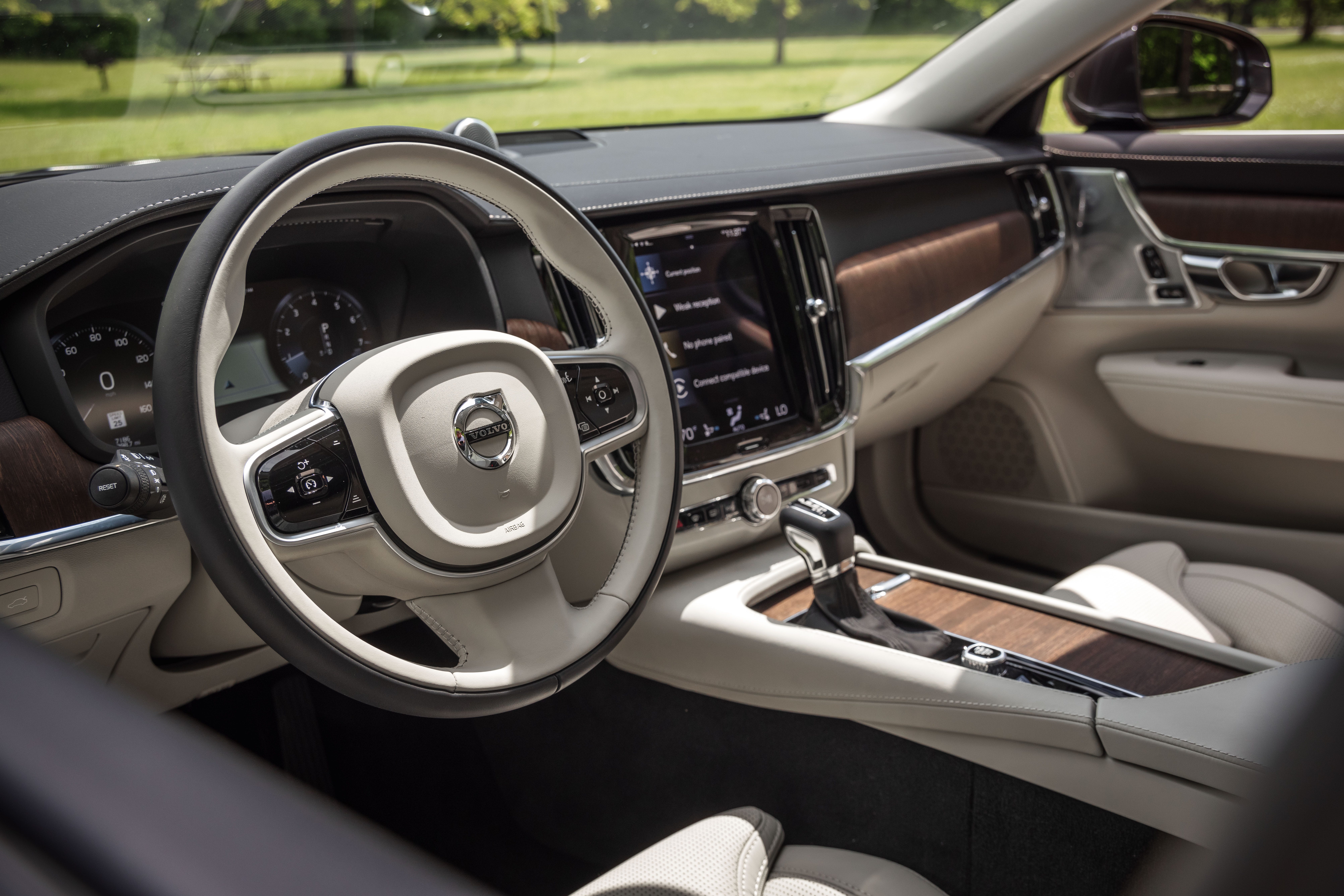 V90