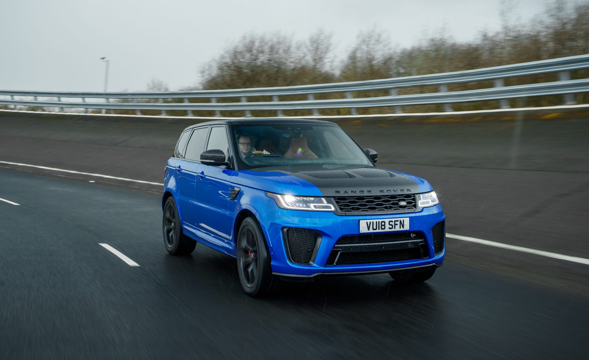 Range Rover Sport SV