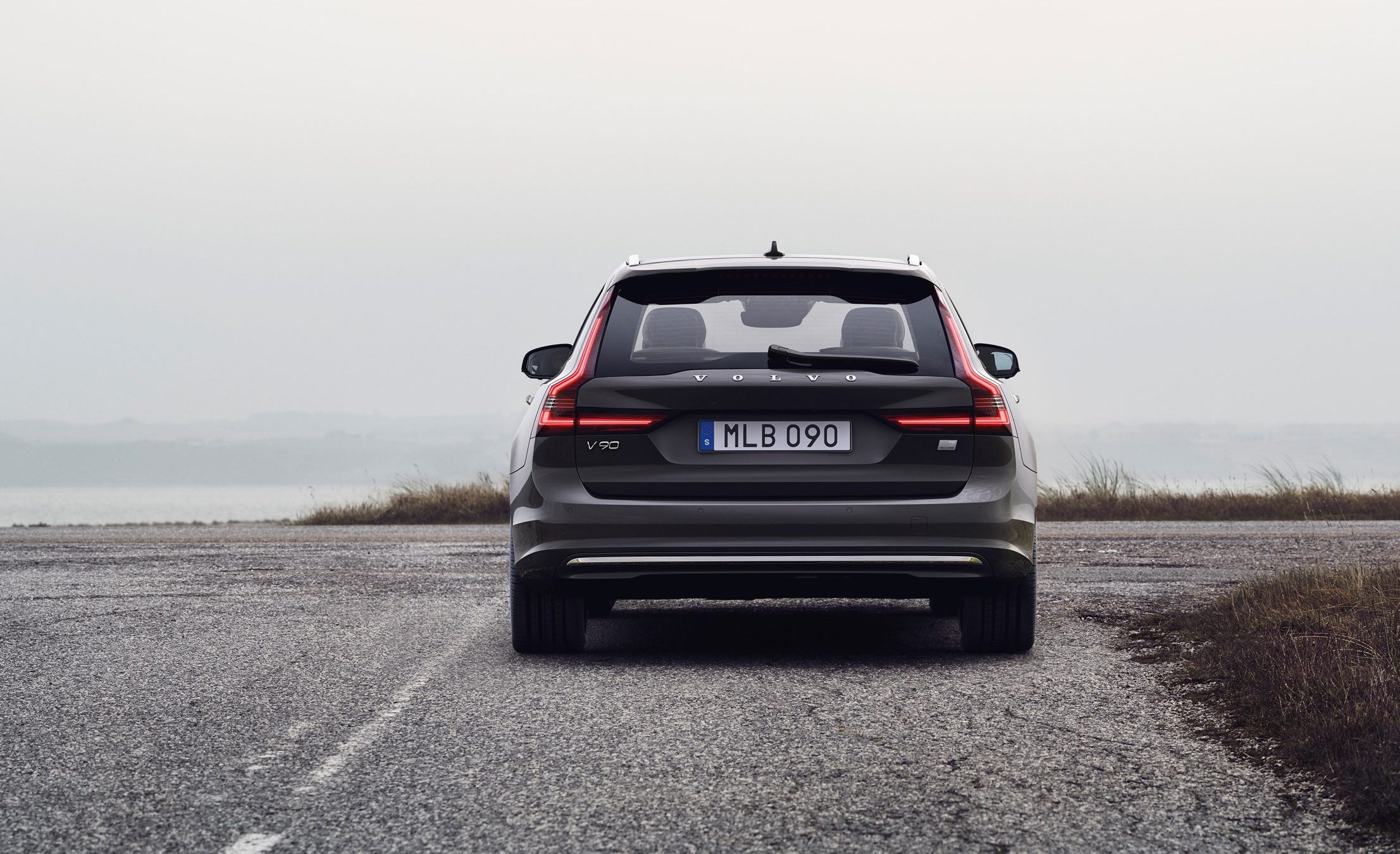 S90