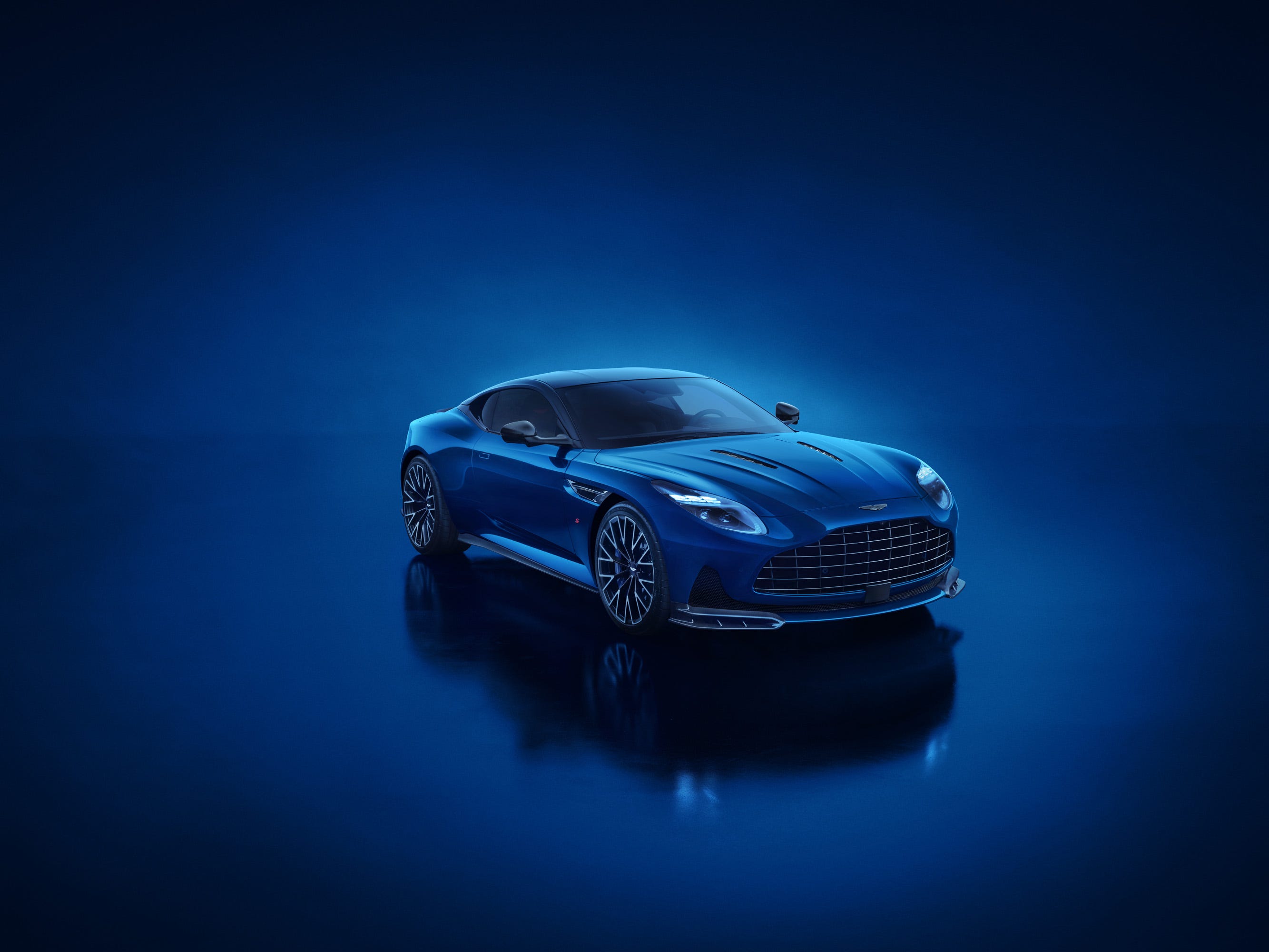 DB12