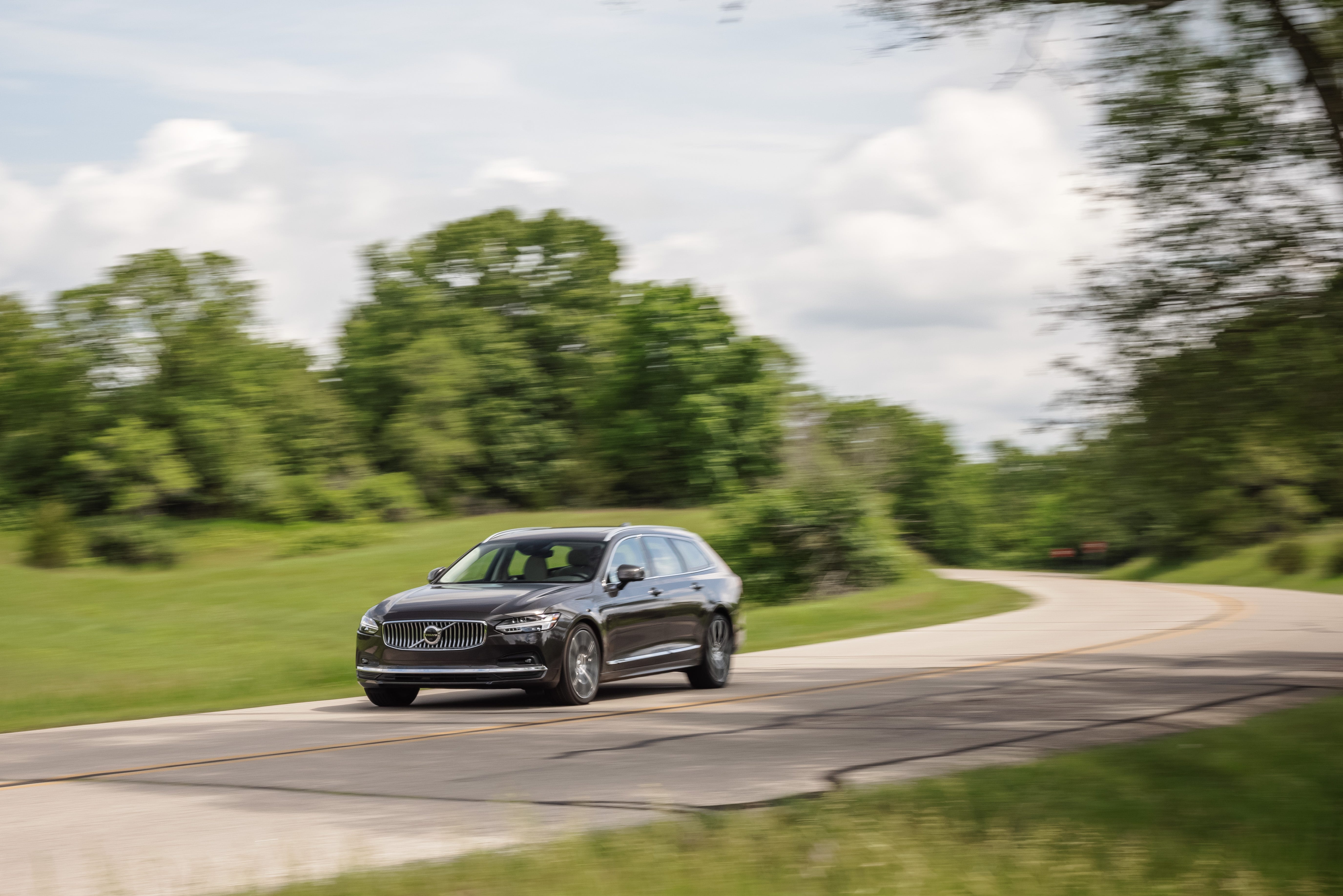 V90