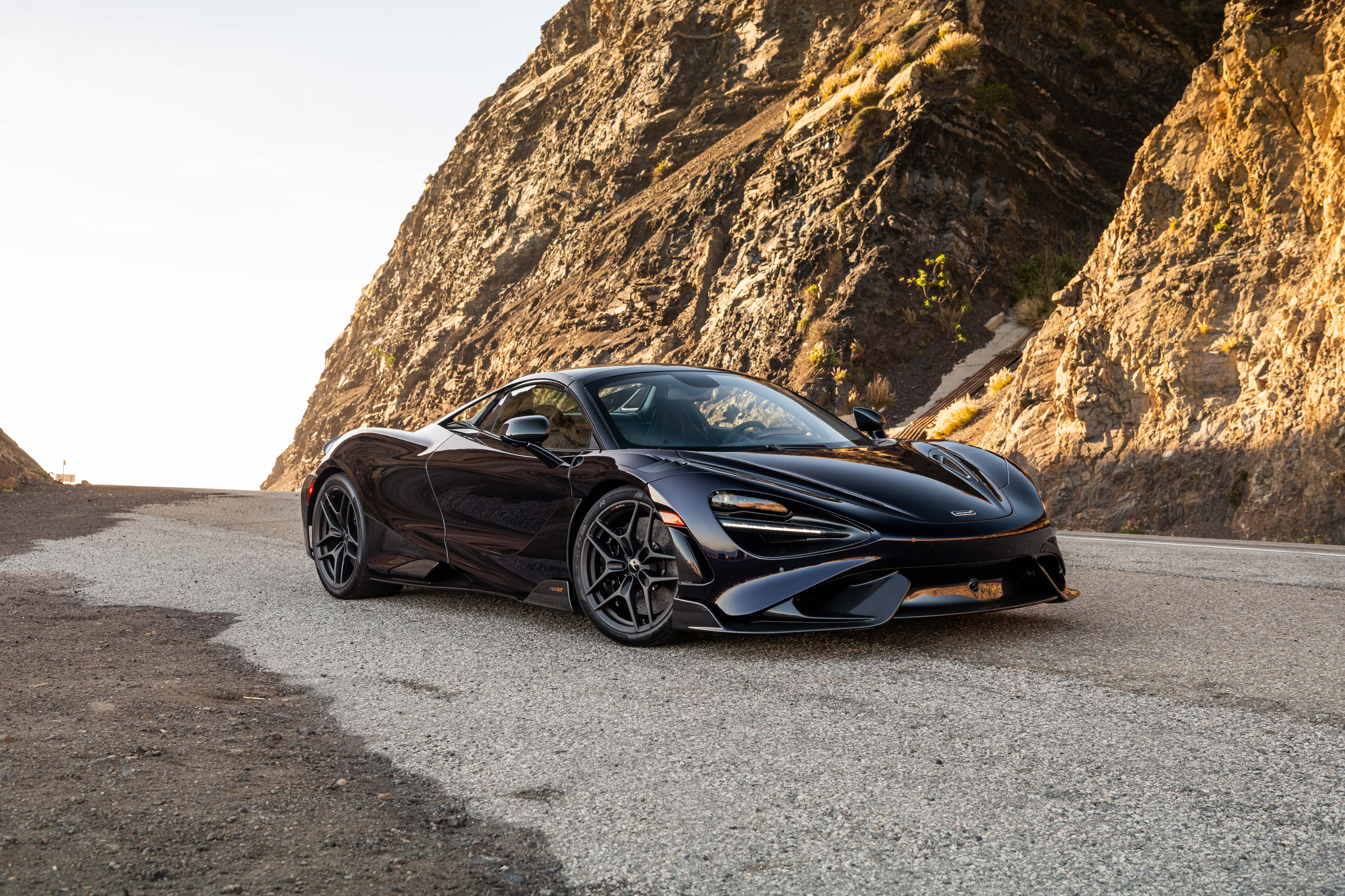 765LT