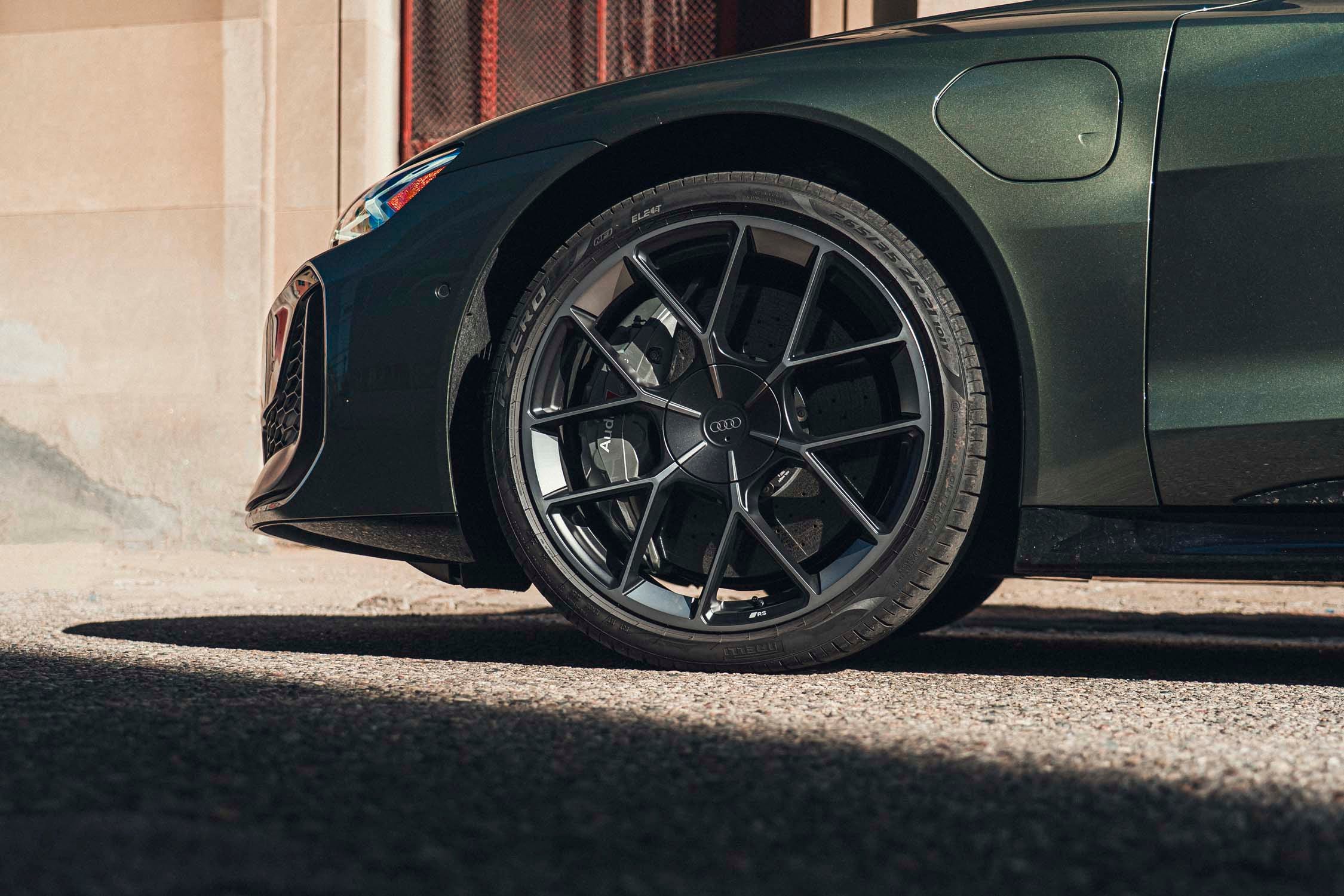 e-tron GT