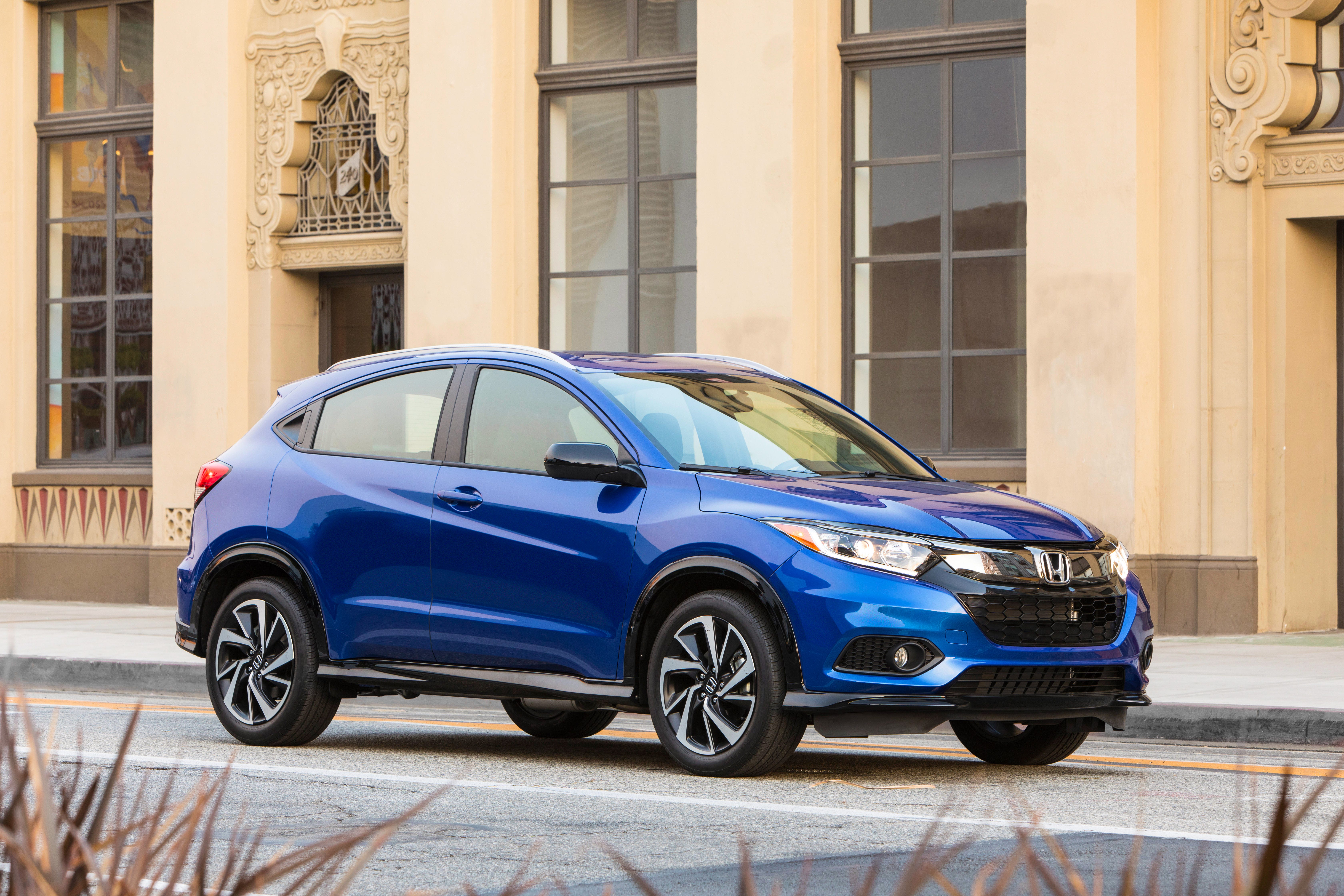 HR-V