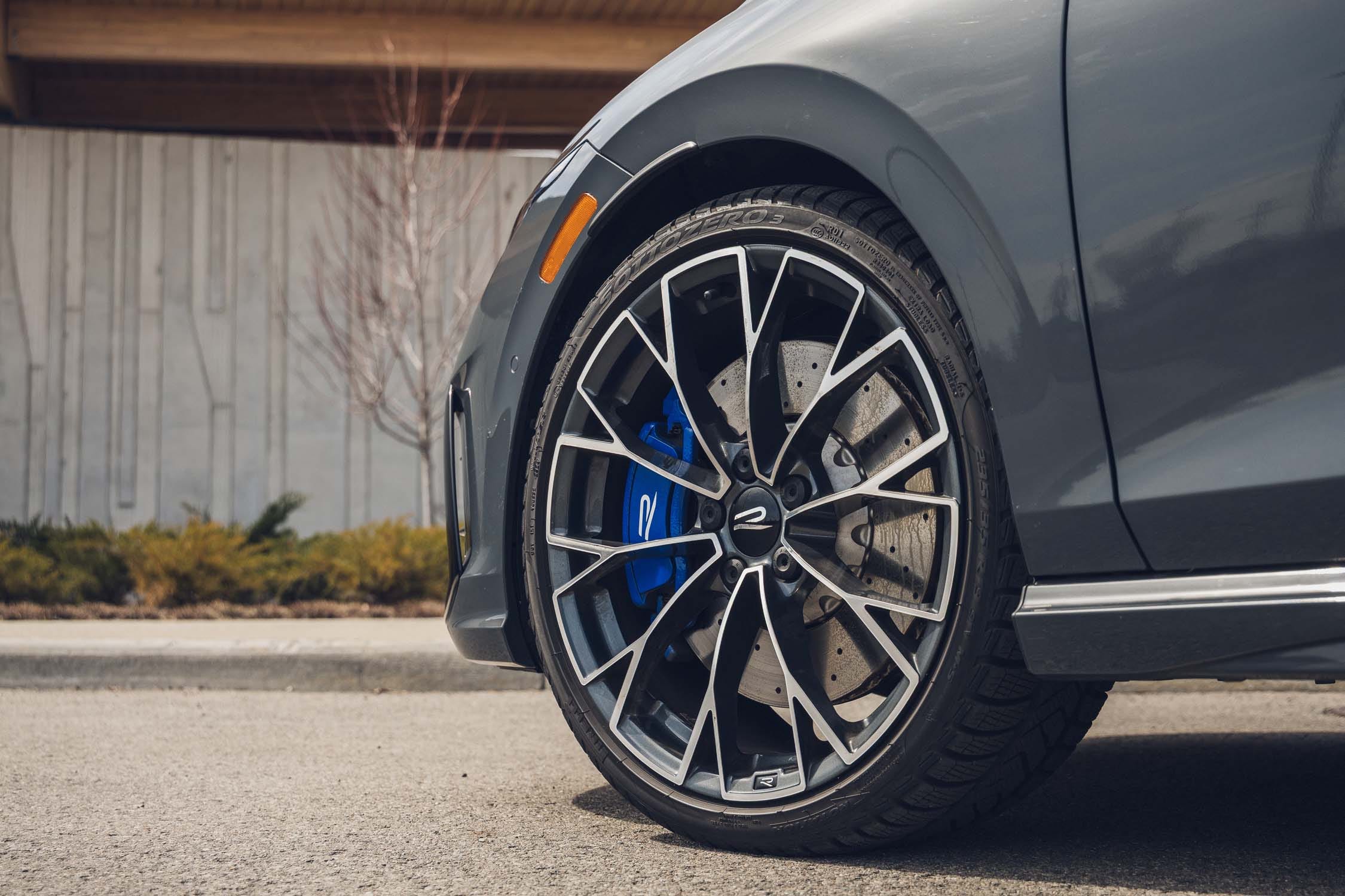 Golf R