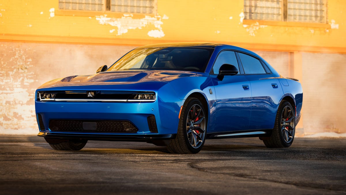 Charger Daytona EV photo